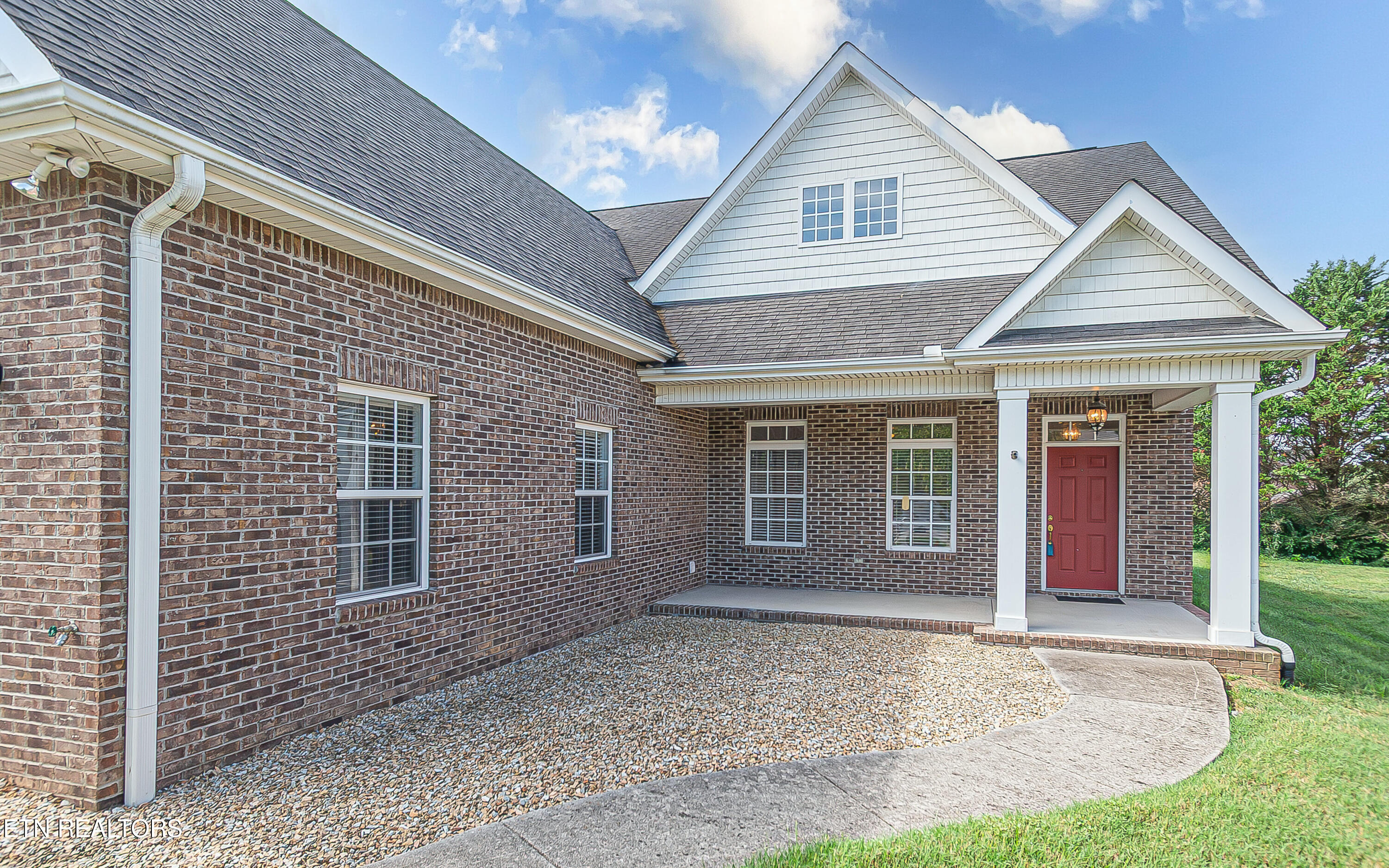 126 Waterston Way Clinton TN 37716