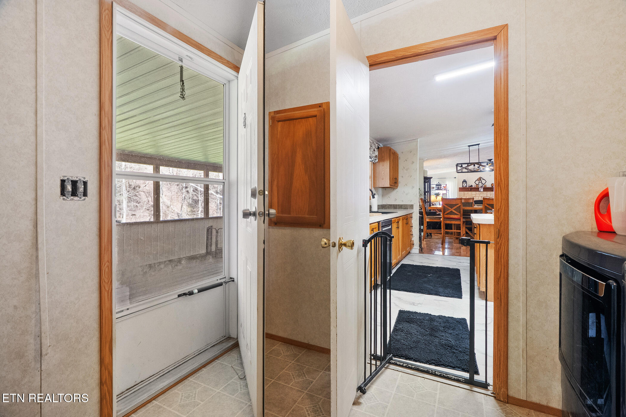 1020 Cox Circle Oliver Springs TN 37840