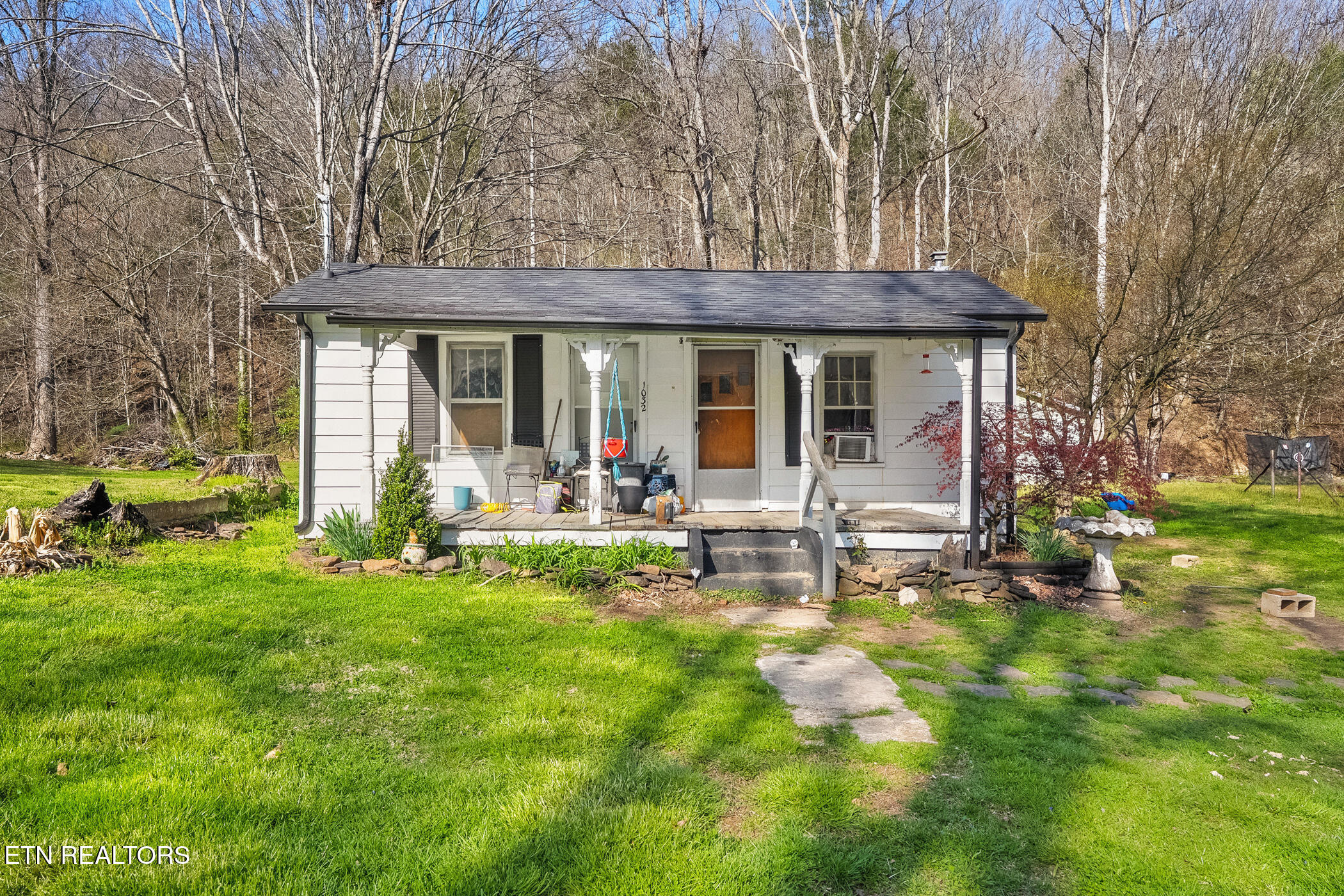 1020 Cox Circle Oliver Springs TN 37840
