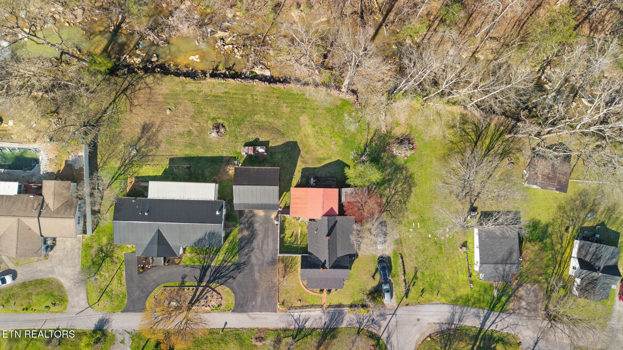 1020 Cox Circle Oliver Springs TN 37840