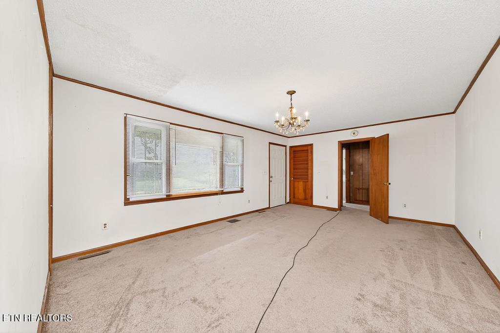 28599 Tennessee 30 Pikeville TN 37367