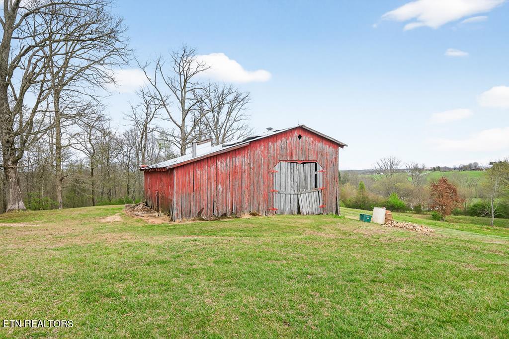 28599 Tennessee 30 Pikeville TN 37367