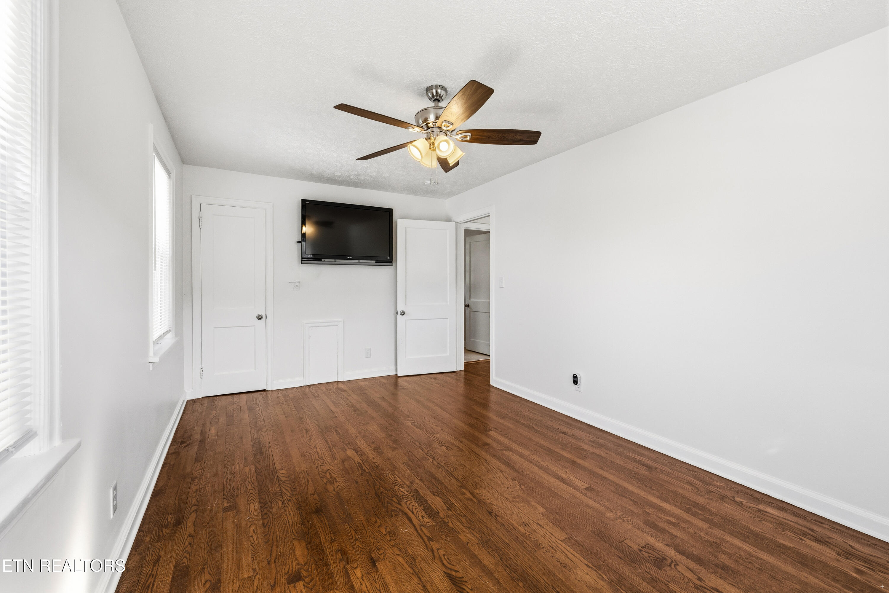 1146 E Lincoln Road Maryville TN 37804