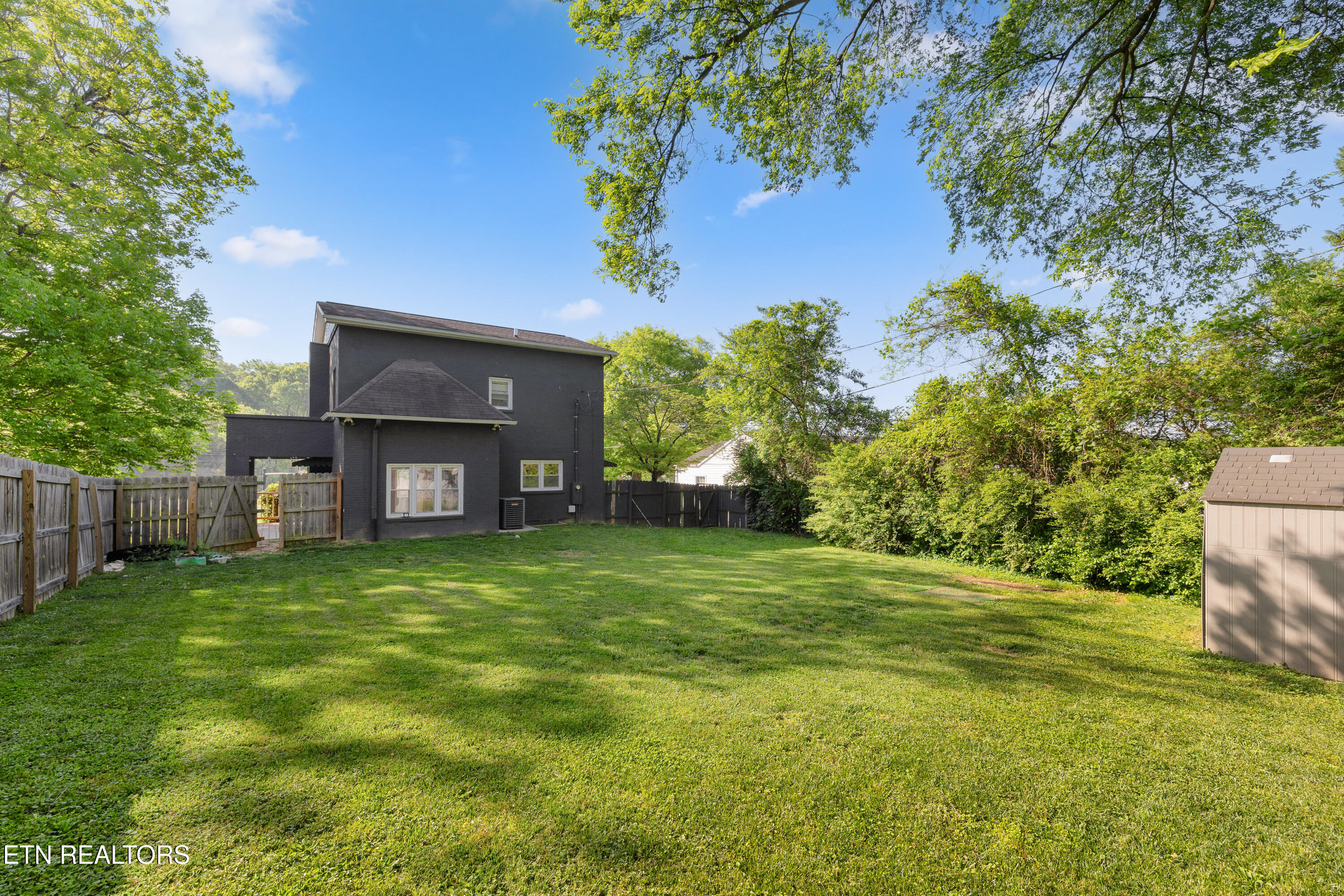 1146 E Lincoln Road Maryville TN 37804