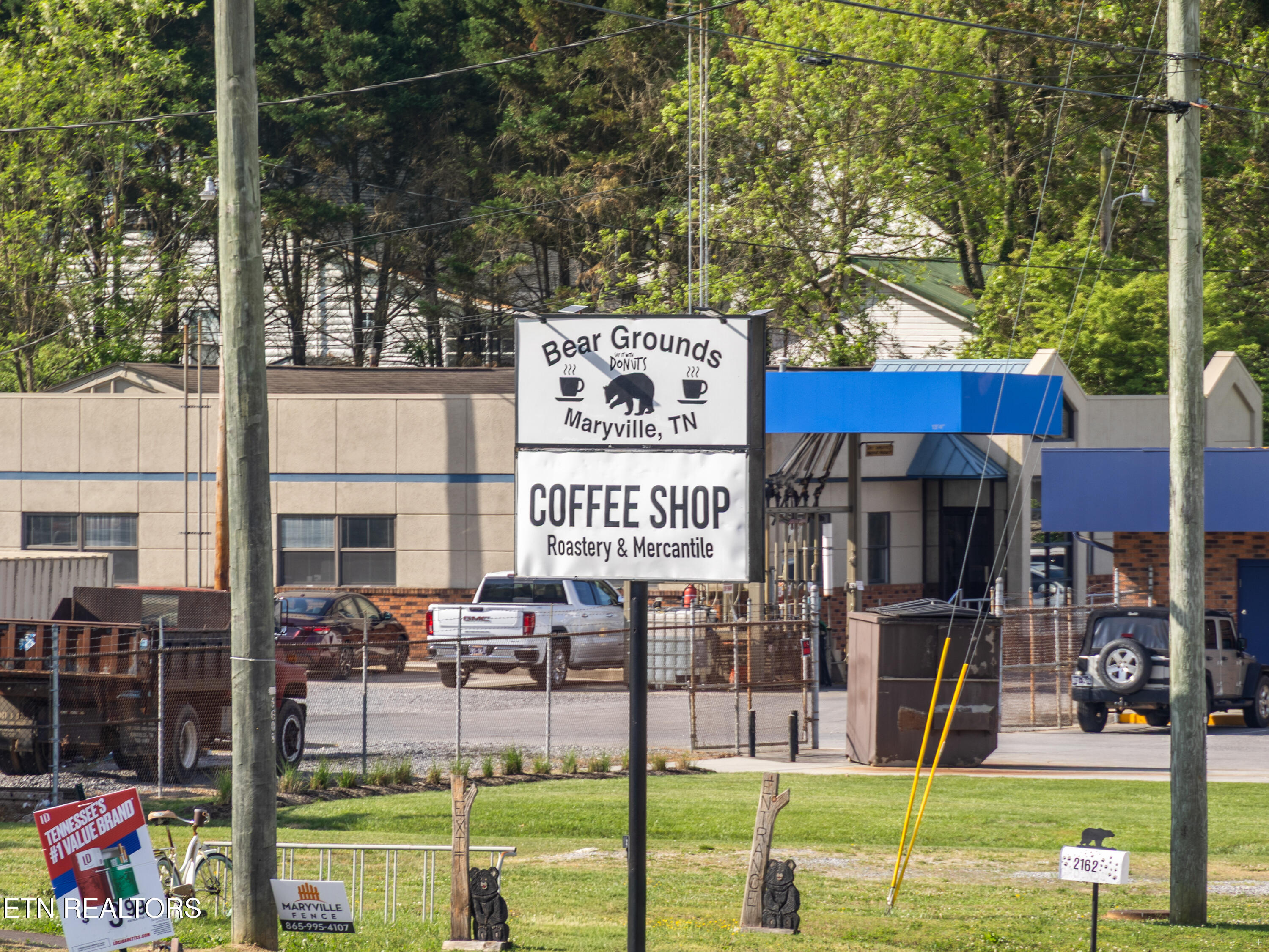1146 E Lincoln Road Maryville TN 37804