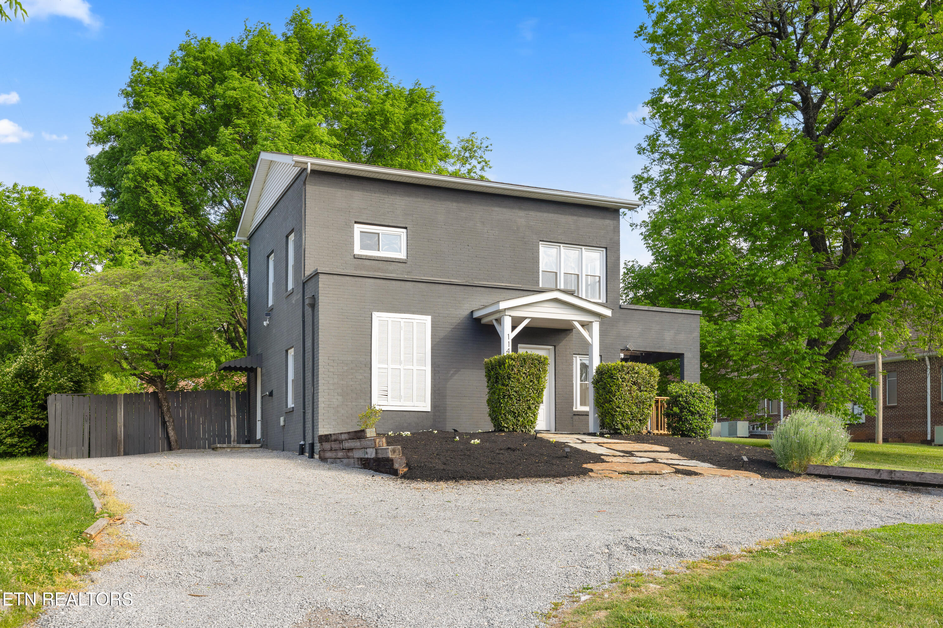 1146 E Lincoln Road Maryville TN 37804