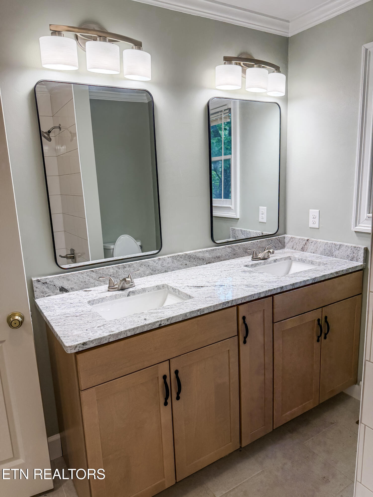 129 Lisa Lane Fairfield Glade TN 38558