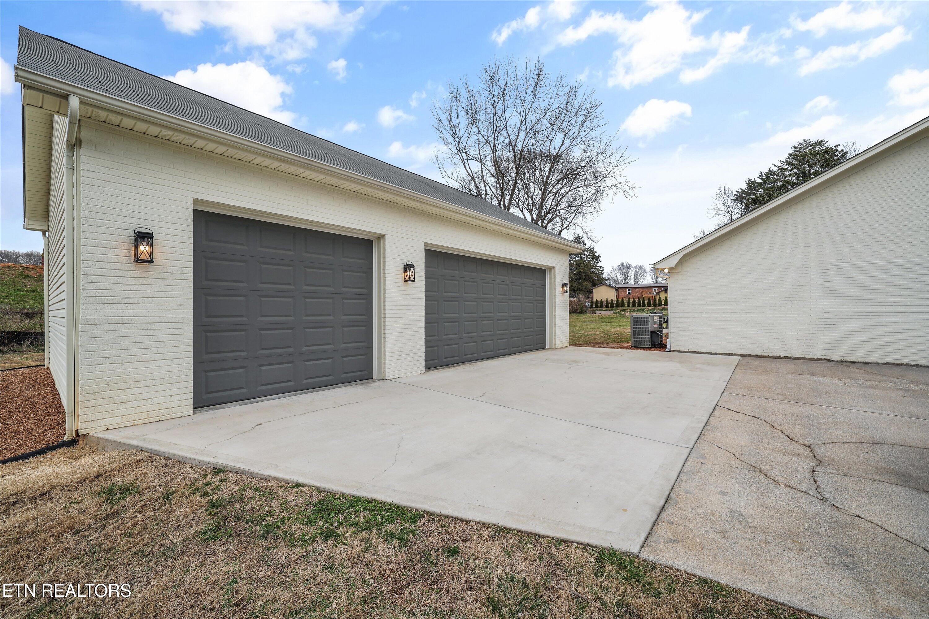 827 Plainfield Road Knoxville TN 37923
