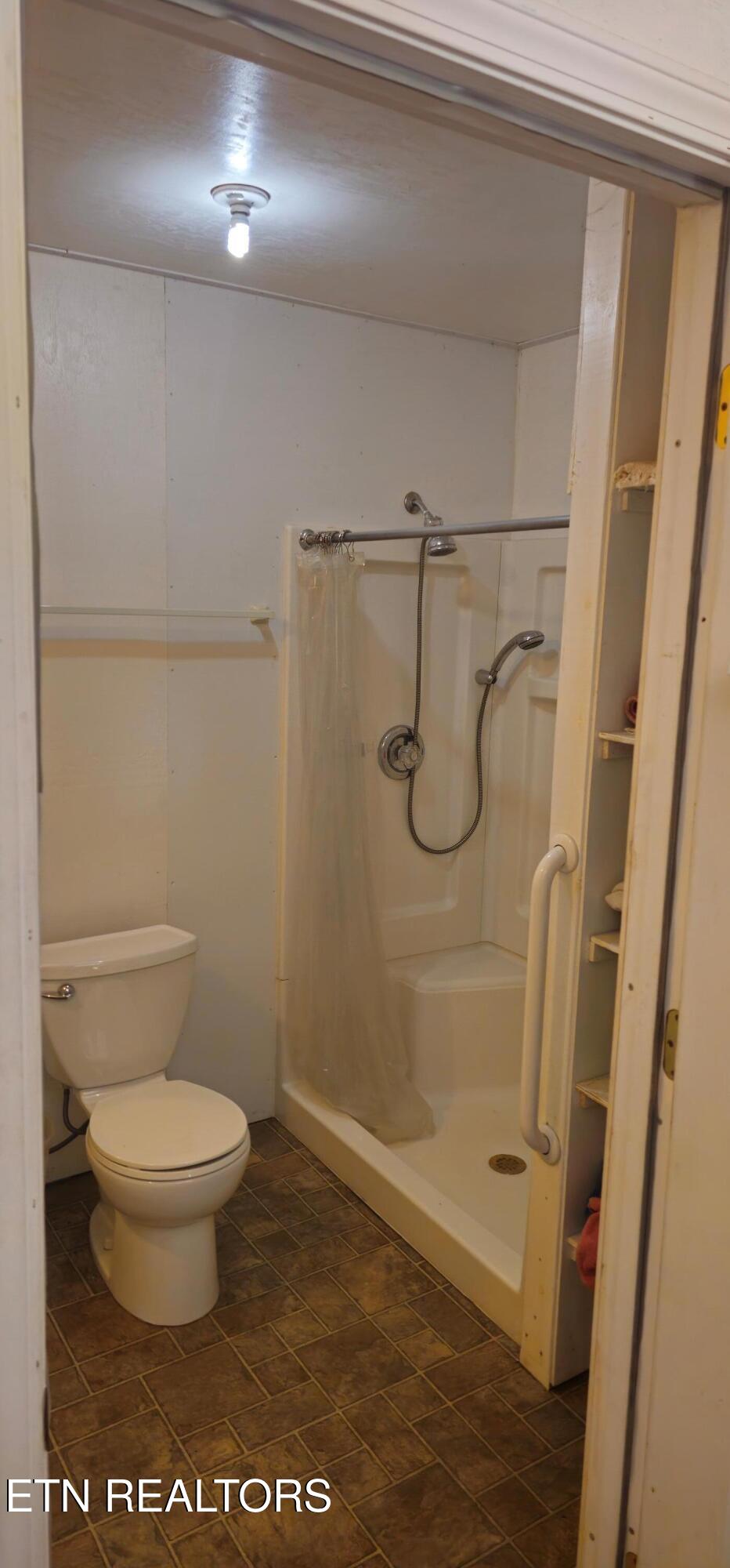 447 Walker Road Sharps Chapel TN 37866
