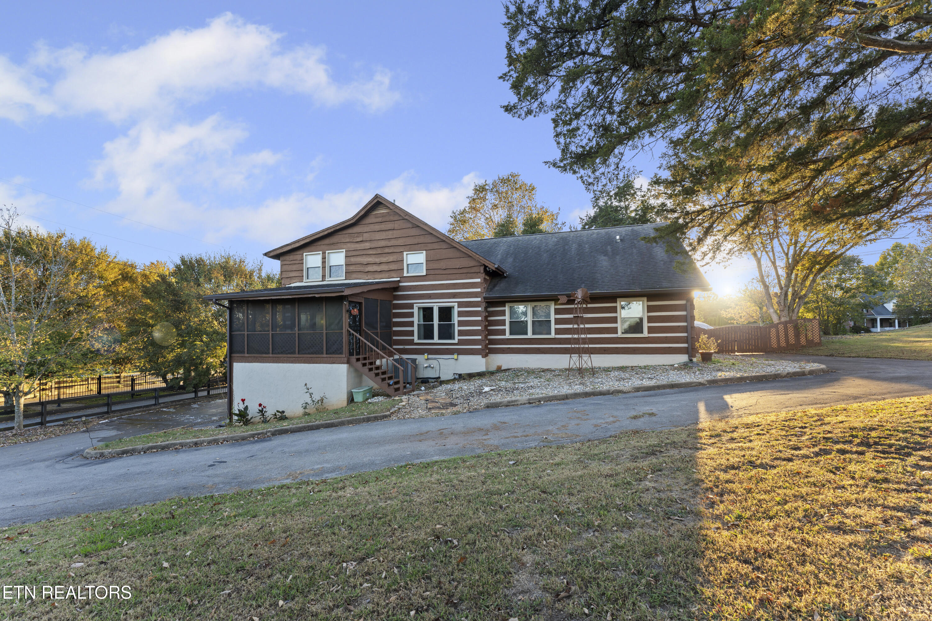 12771 Saddle Way Knoxville TN 37922