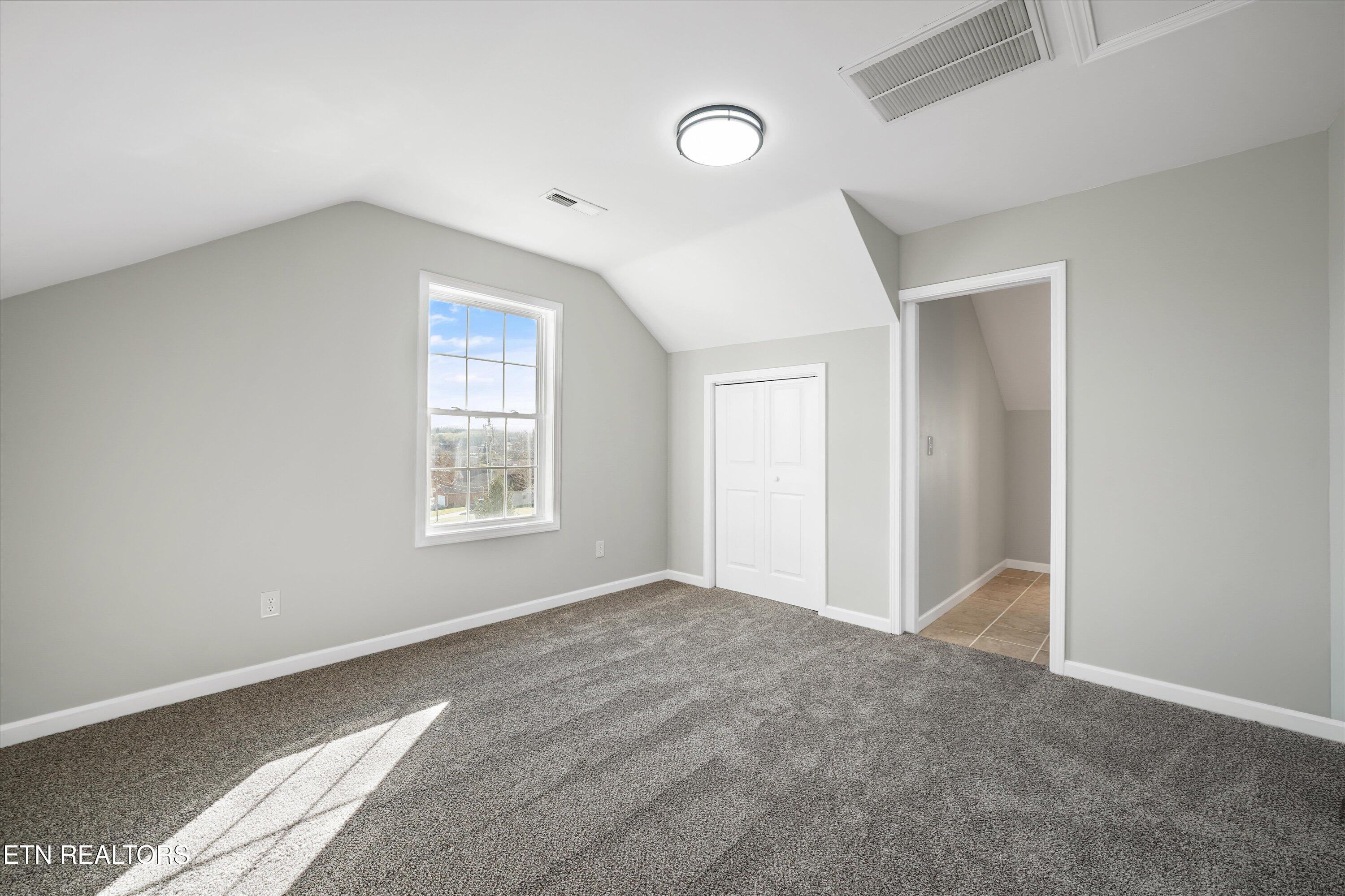 252 Perkins Lane Jacksboro TN 37757