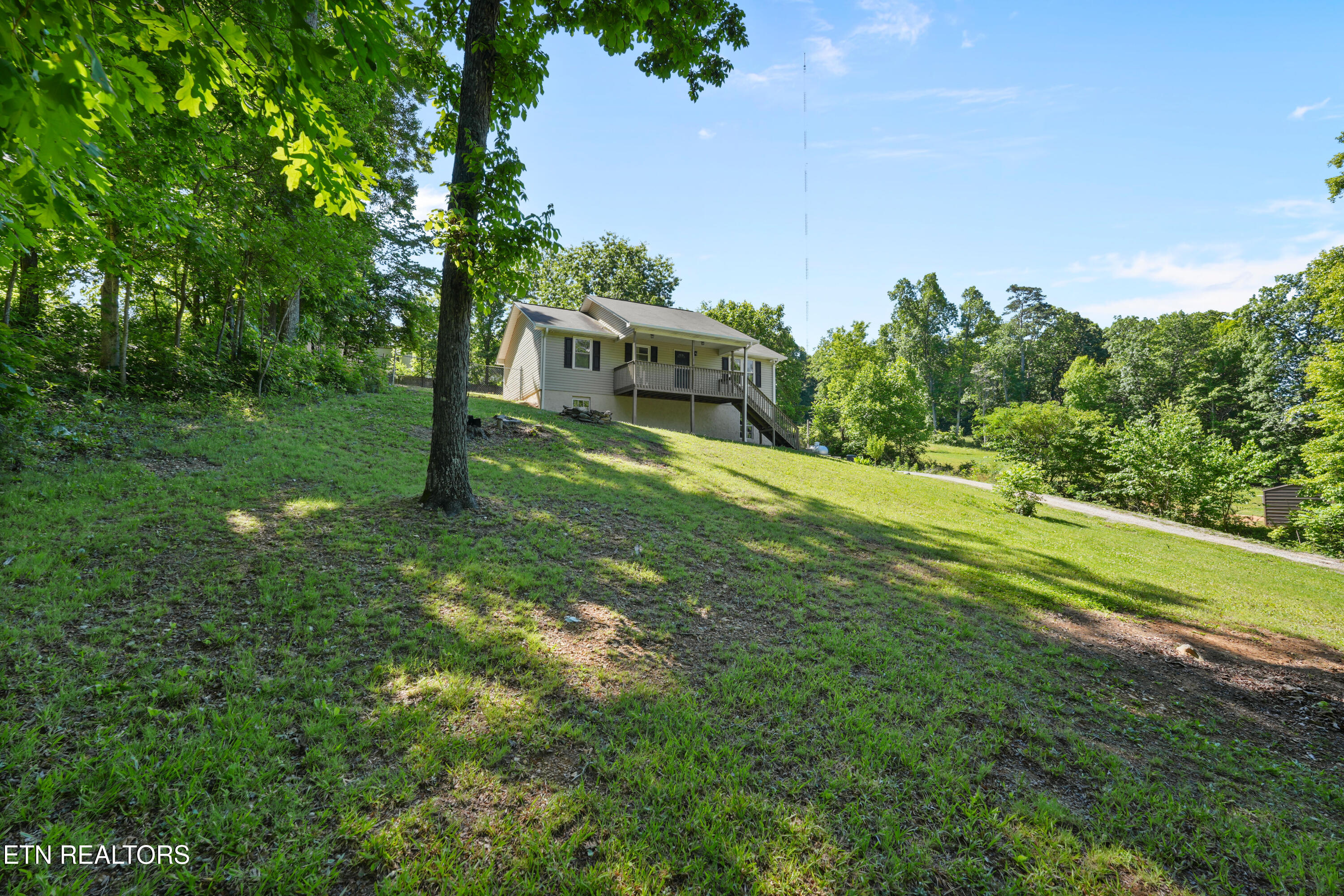 6440 Zachary Road Corryton TN 37721