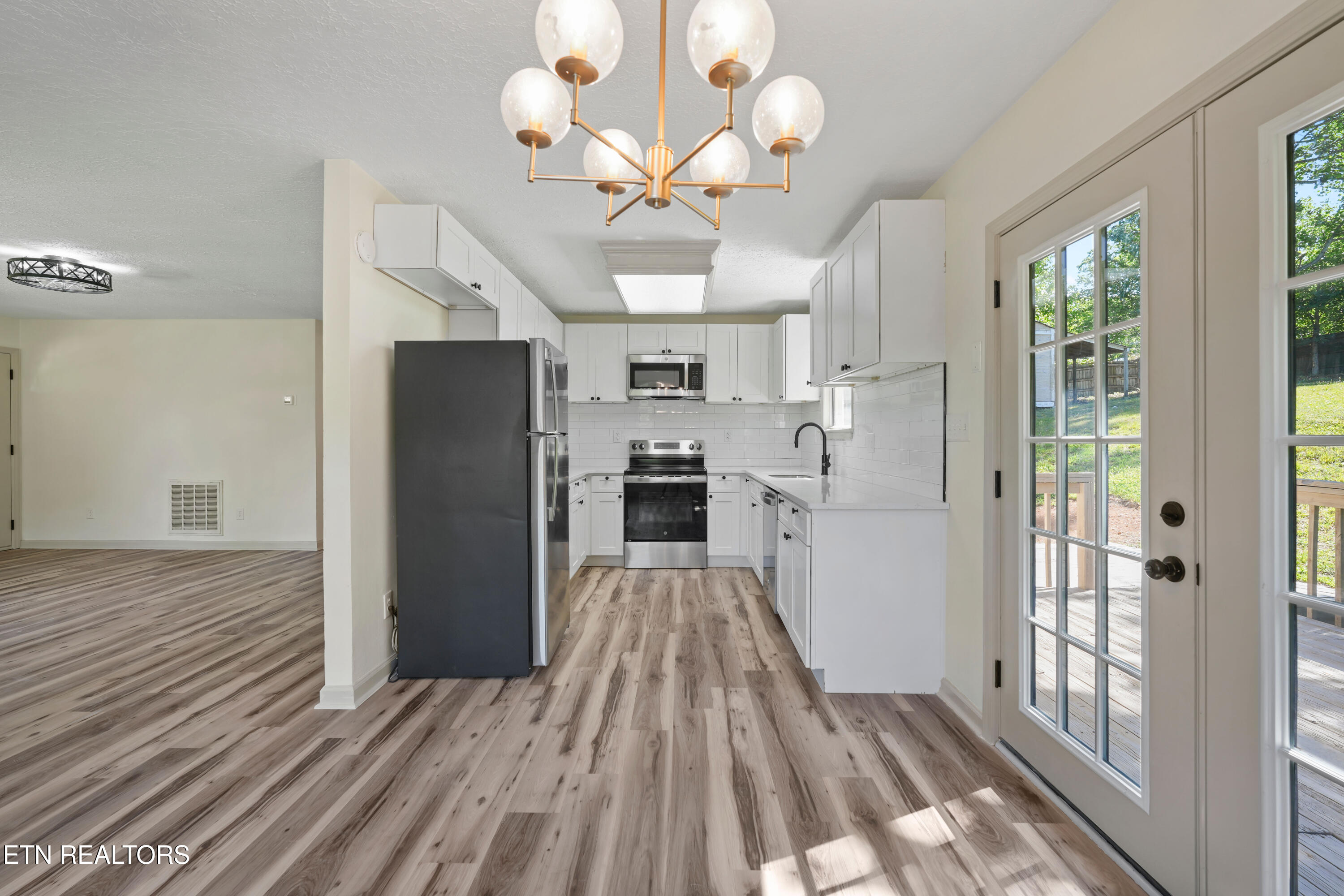 6440 Zachary Road Corryton TN 37721