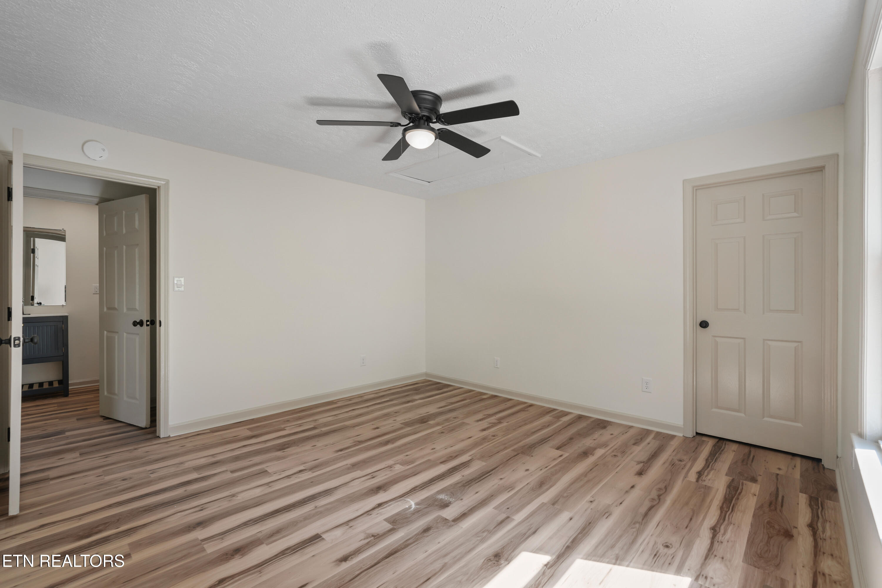6440 Zachary Road Corryton TN 37721