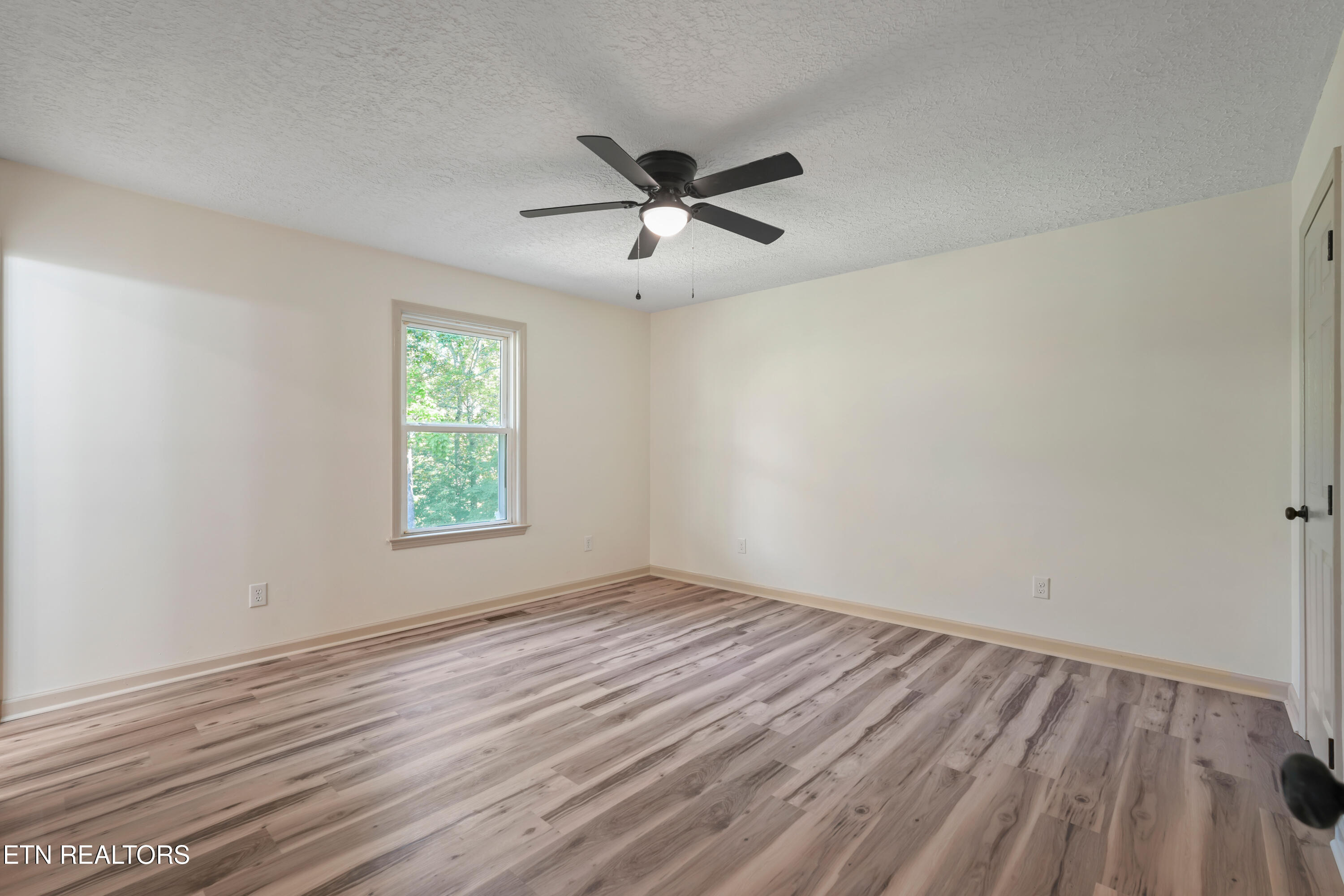 6440 Zachary Road Corryton TN 37721