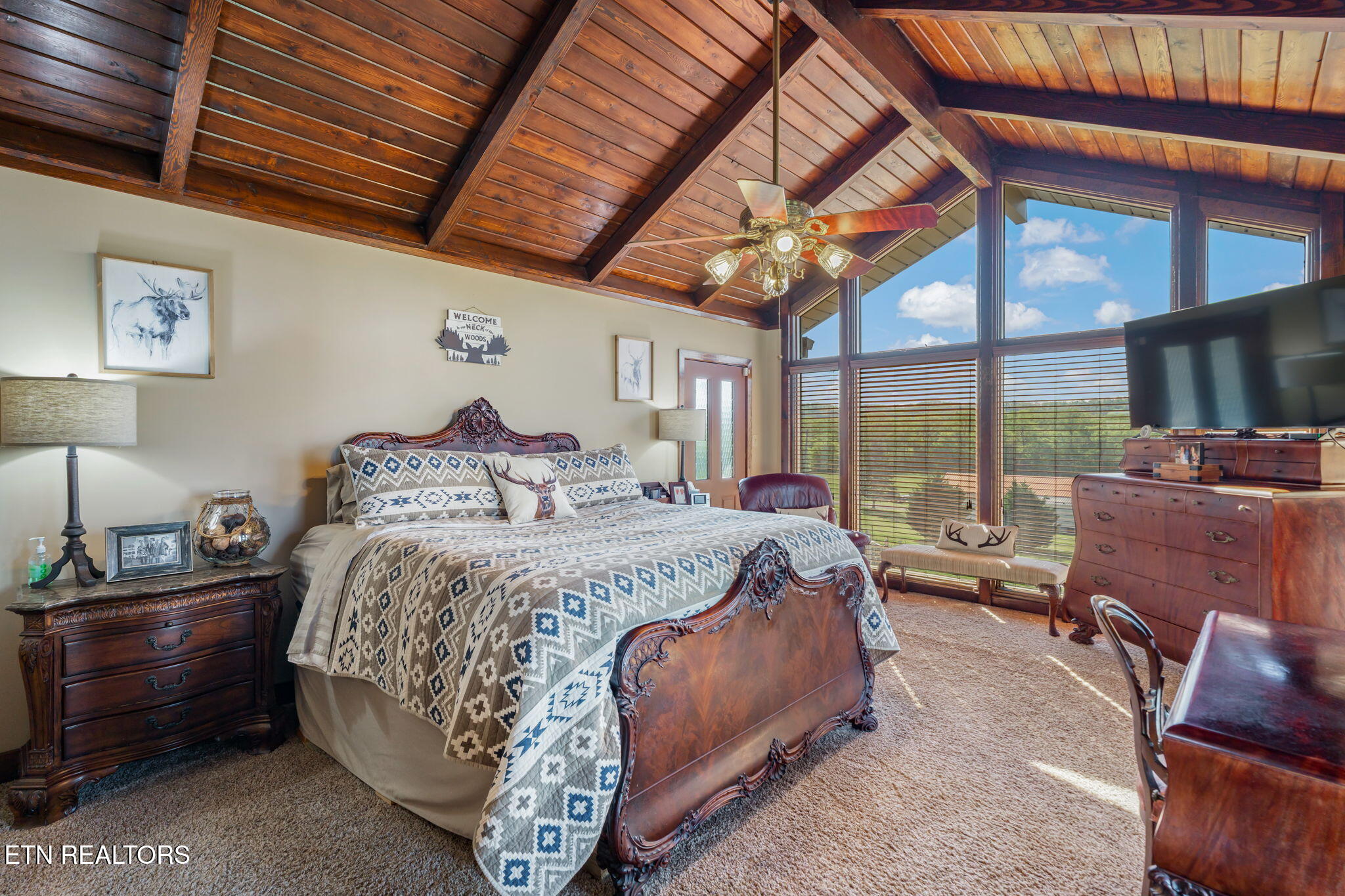 4912 W Emory Road Powell TN 37849