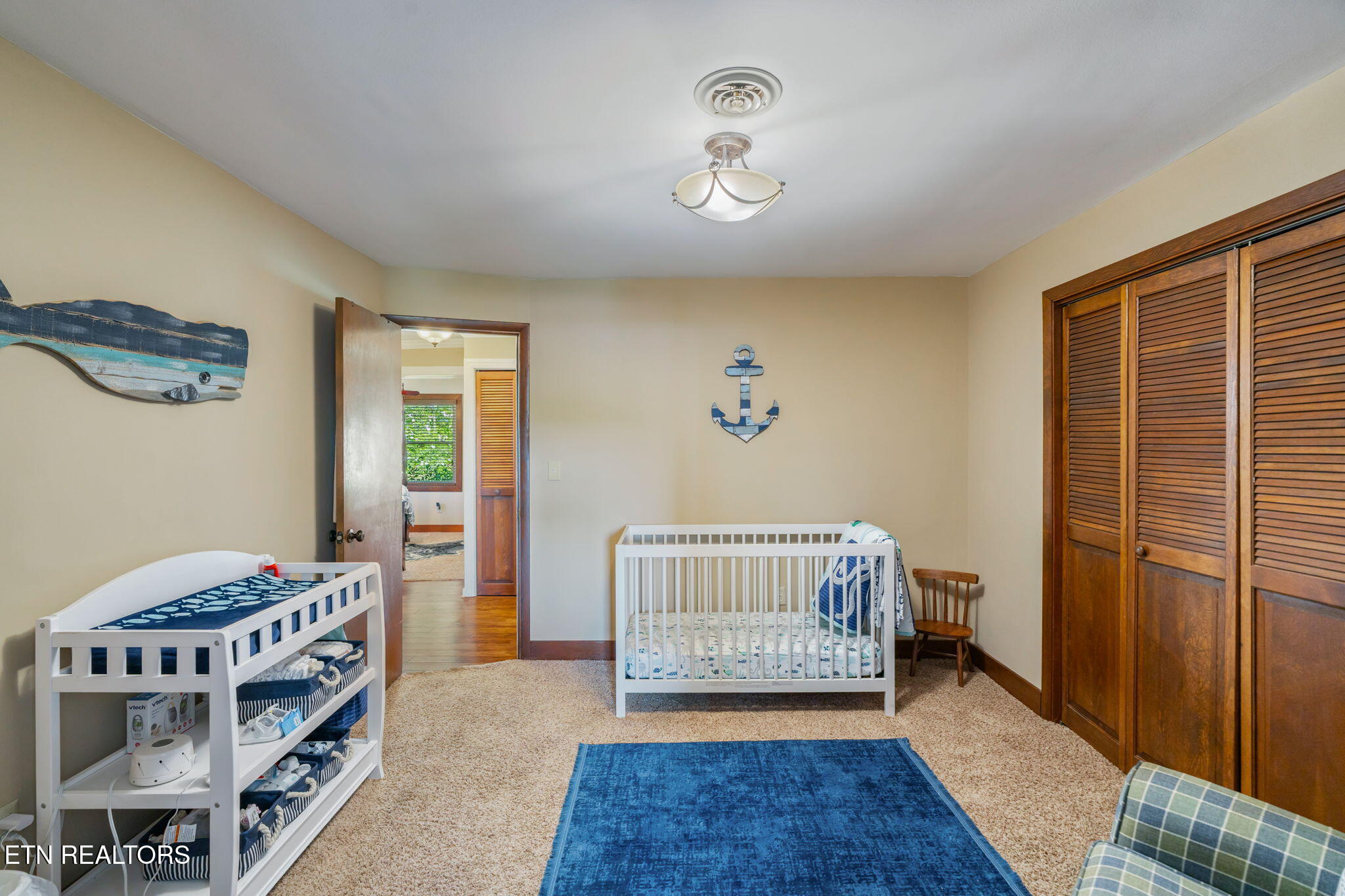 4912 W Emory Road Powell TN 37849