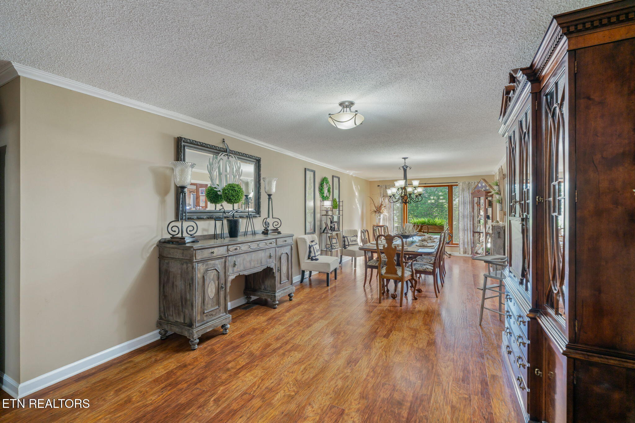 4912 W Emory Road Powell TN 37849