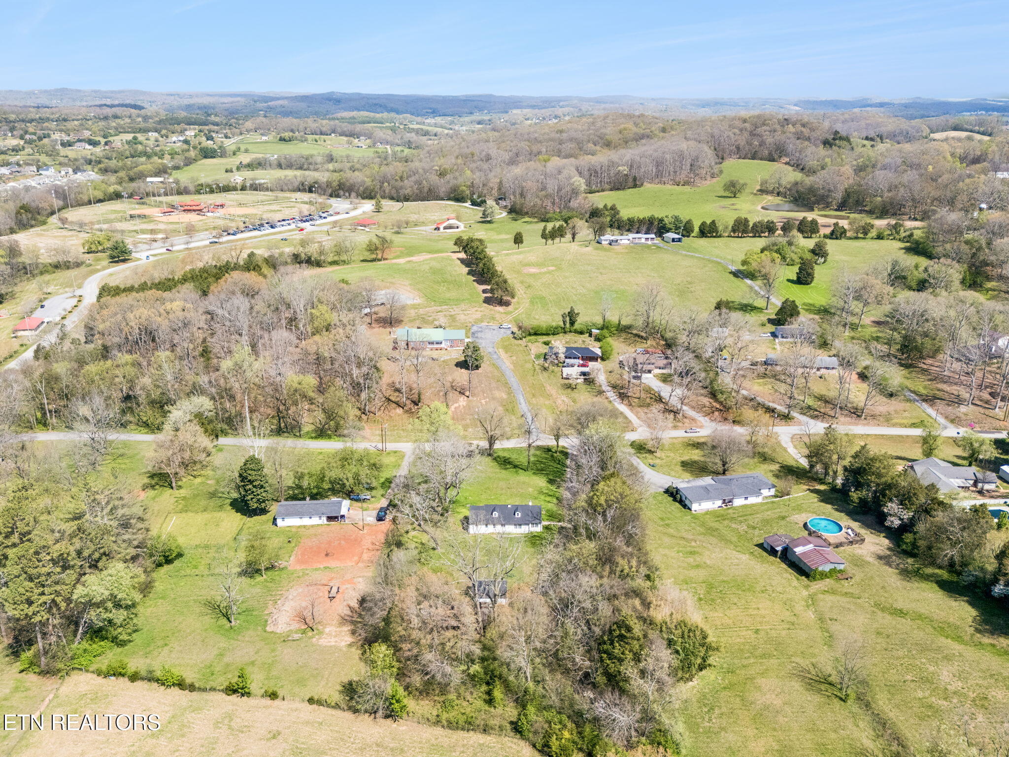 1441 Roberson Springs Road Loudon TN 37774