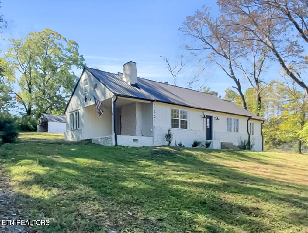 1441 Roberson Springs Road Loudon TN 37774