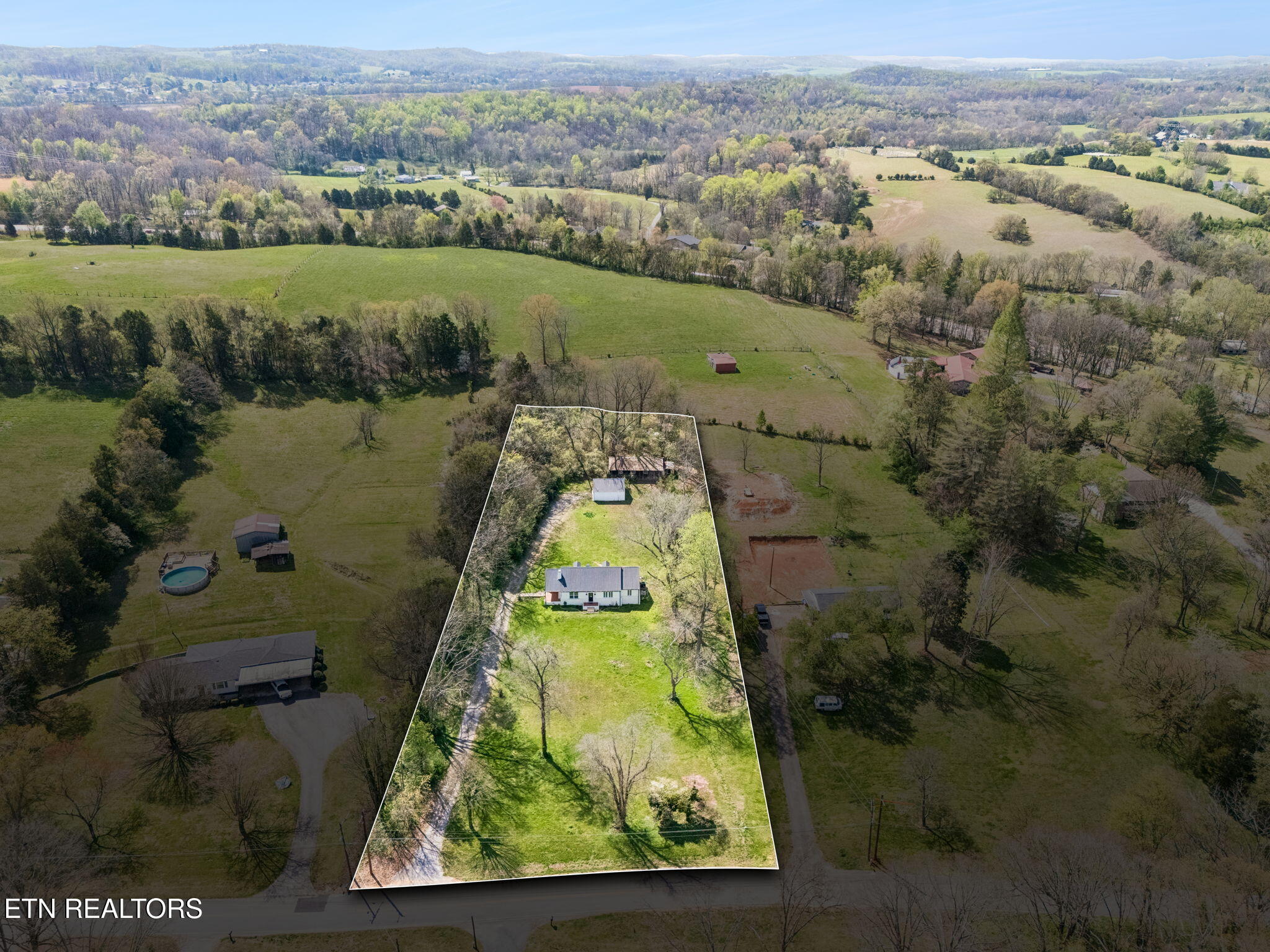 1441 Roberson Springs Road Loudon TN 37774