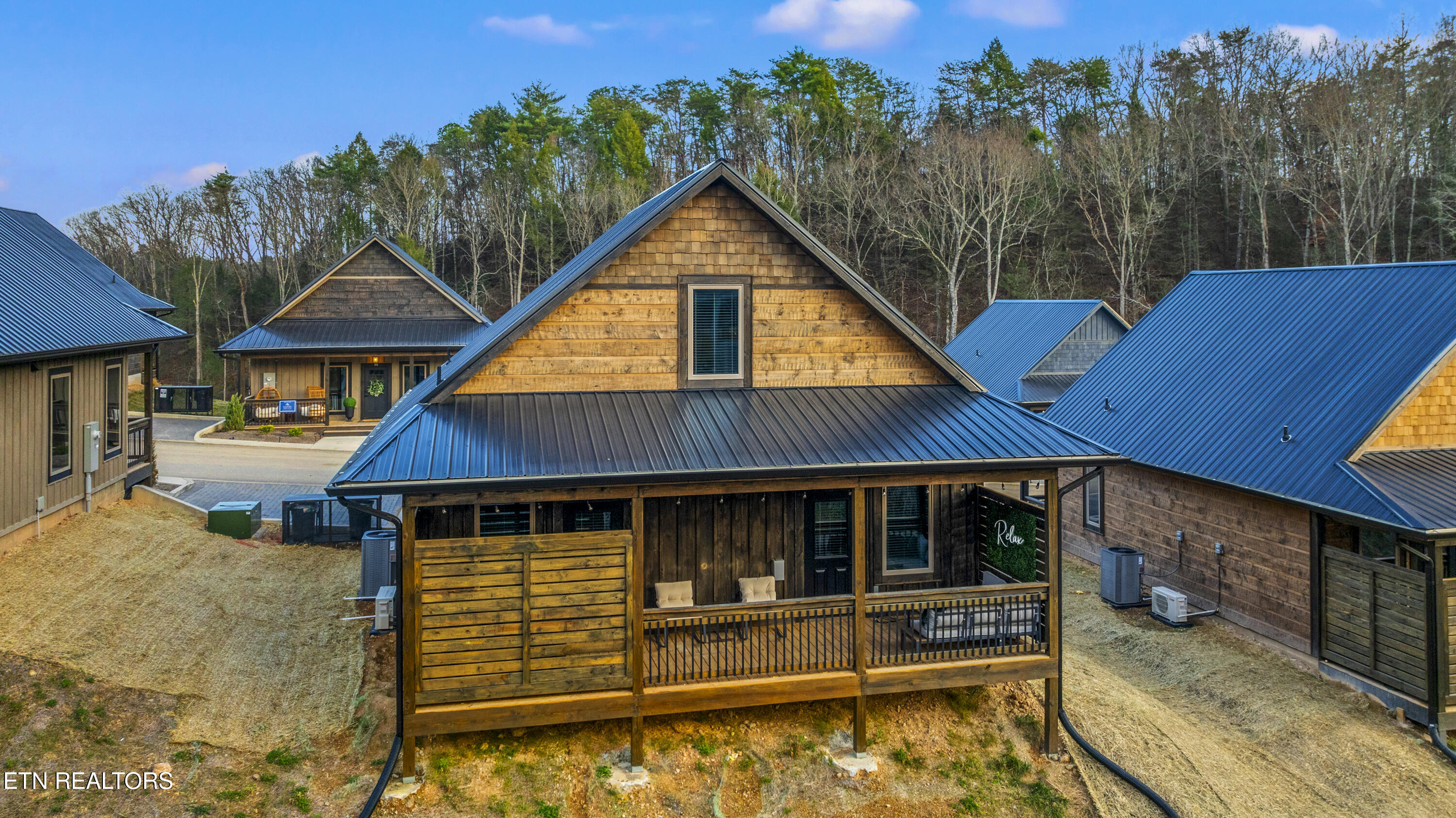 571 Warbonnet Way Pigeon Forge TN 37863