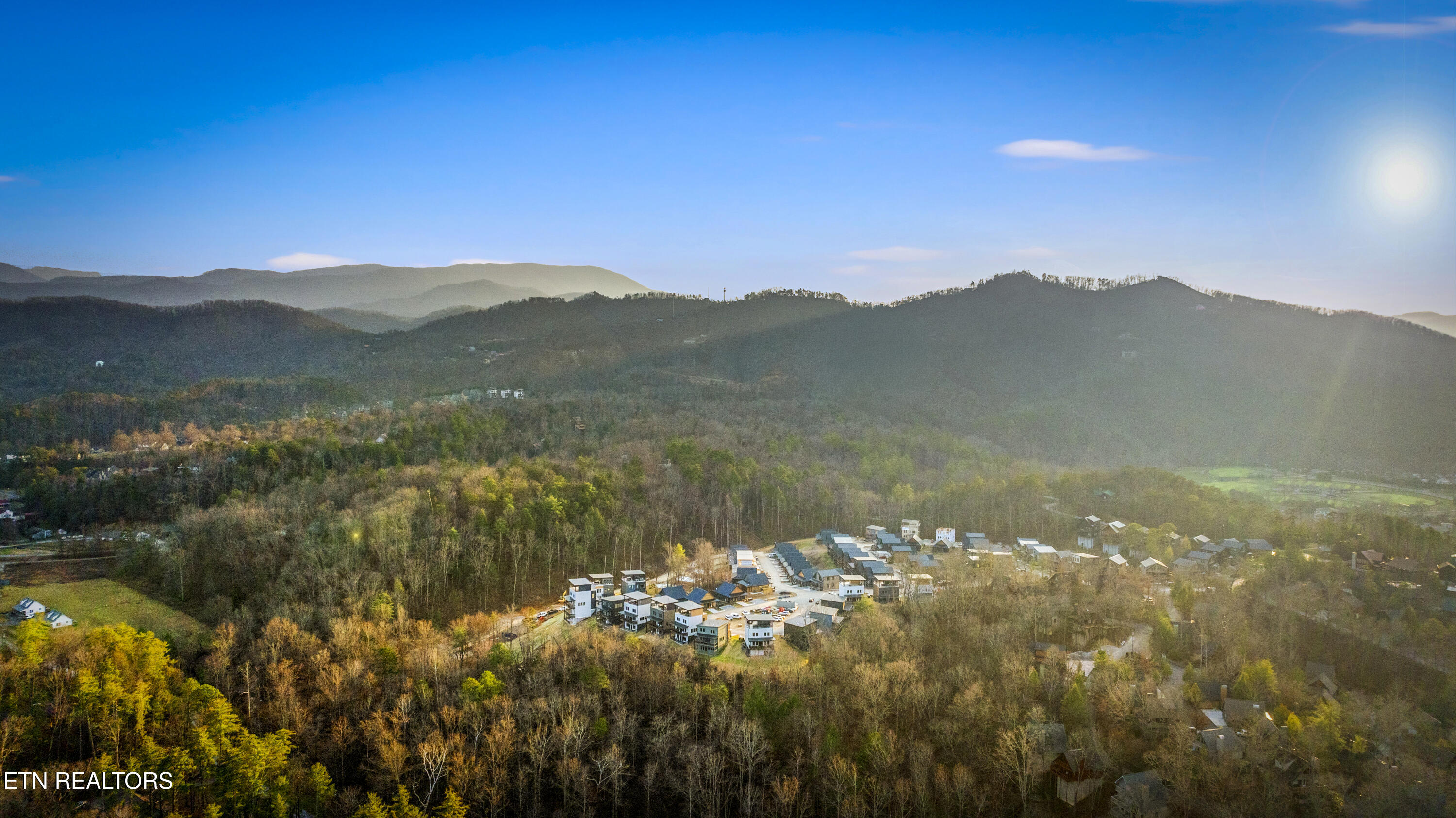 571 Warbonnet Way Pigeon Forge TN 37863