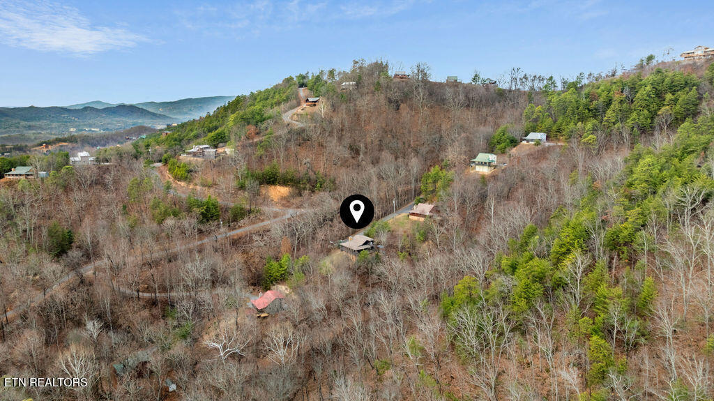 1625 Bear Claw Way Sevierville TN 37862
