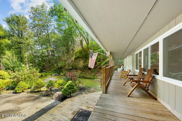 3127 Emerald Springs Loop Sevierville TN 37862