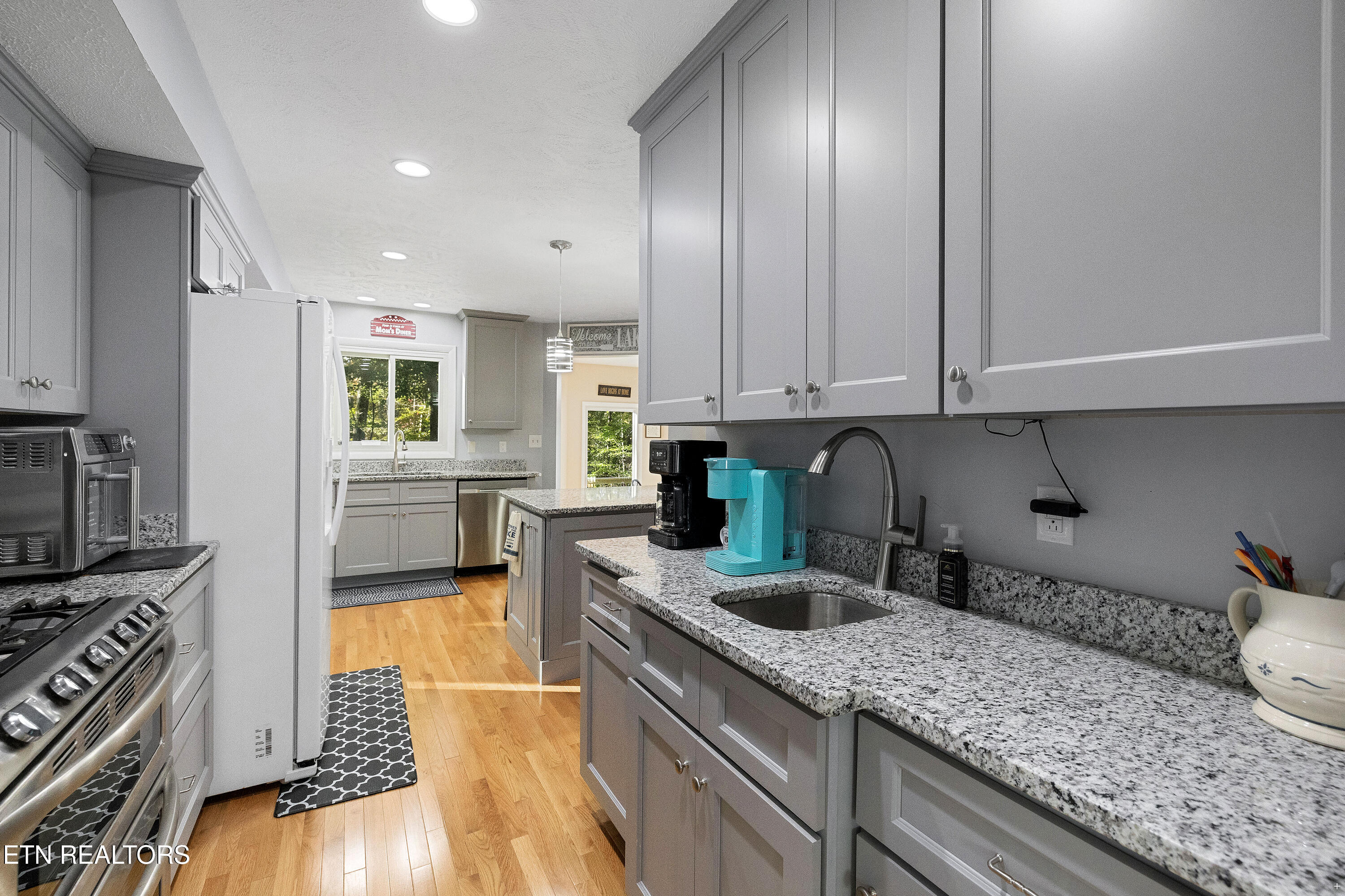 236 Norris Shores Lane Sharps Chapel TN 37866