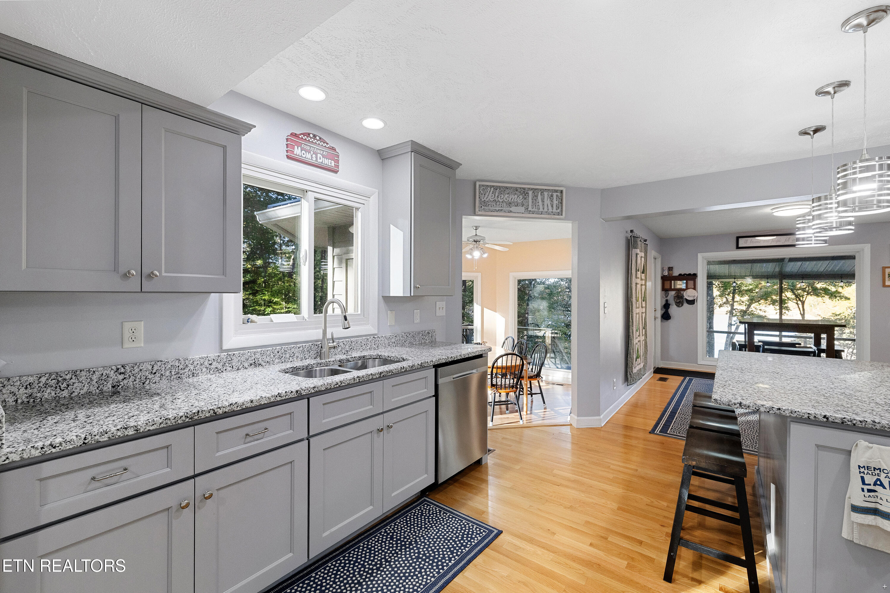 236 Norris Shores Lane Sharps Chapel TN 37866