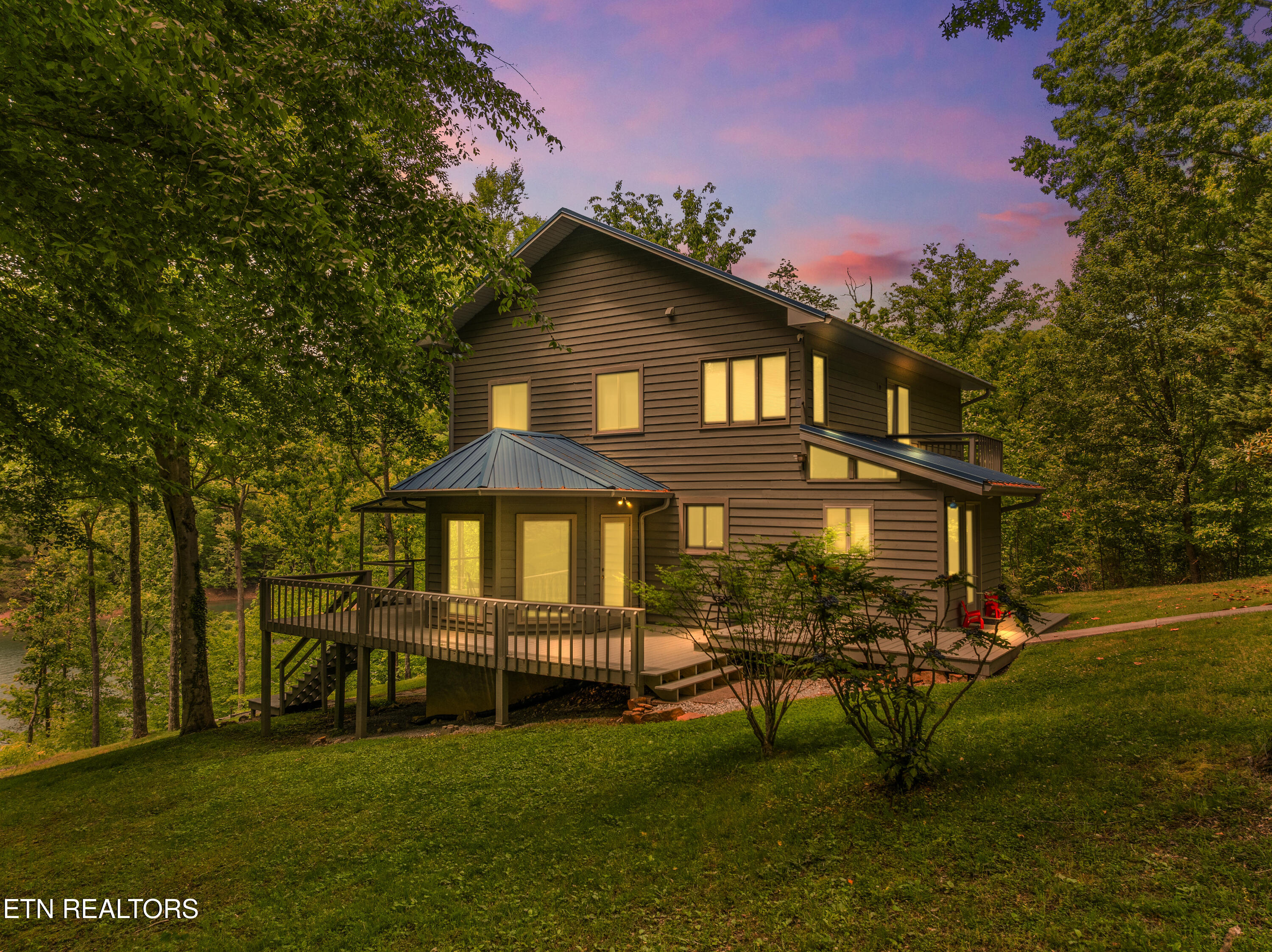 236 Norris Shores Lane Sharps Chapel TN 37866