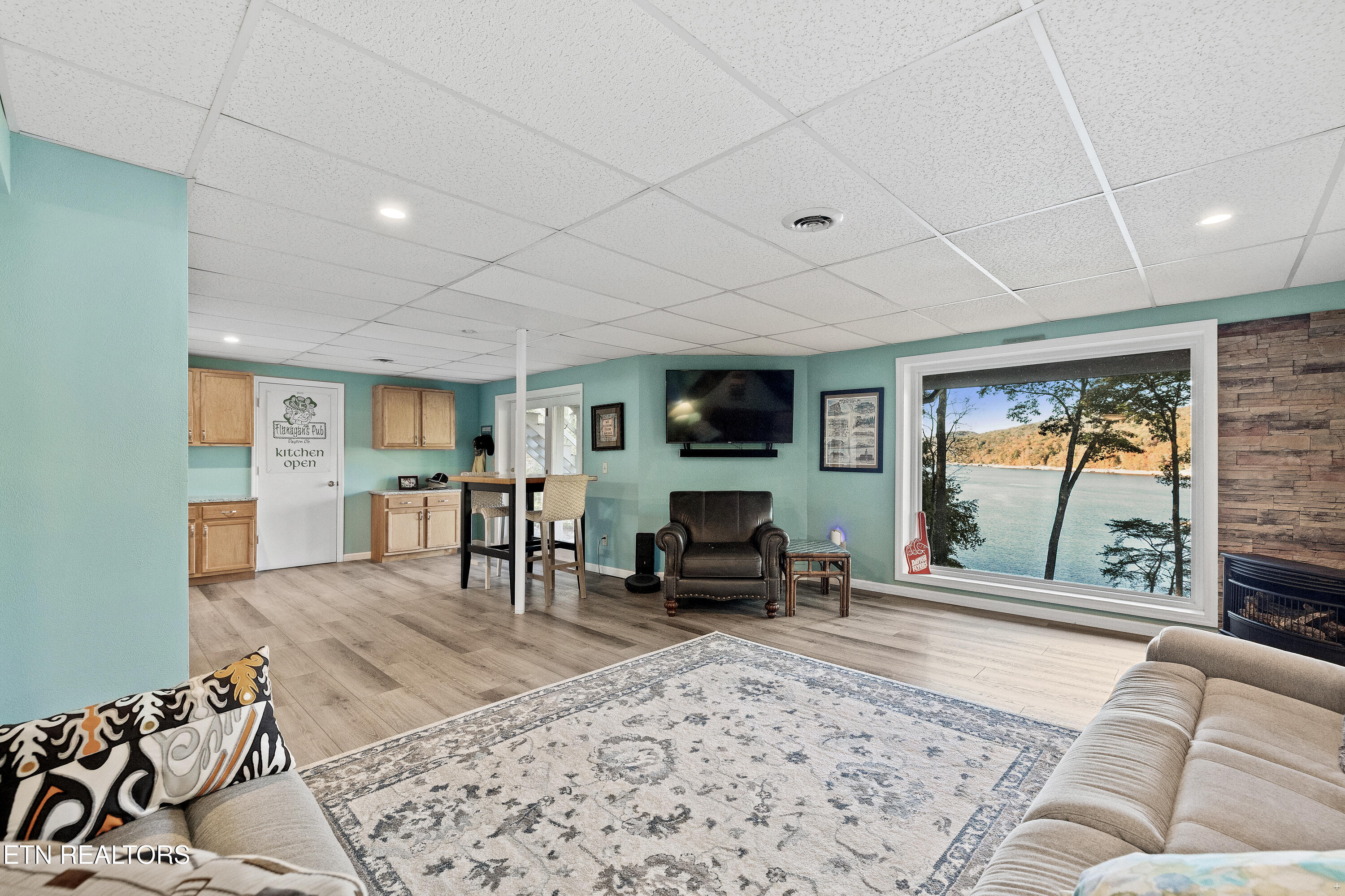 236 Norris Shores Lane Sharps Chapel TN 37866