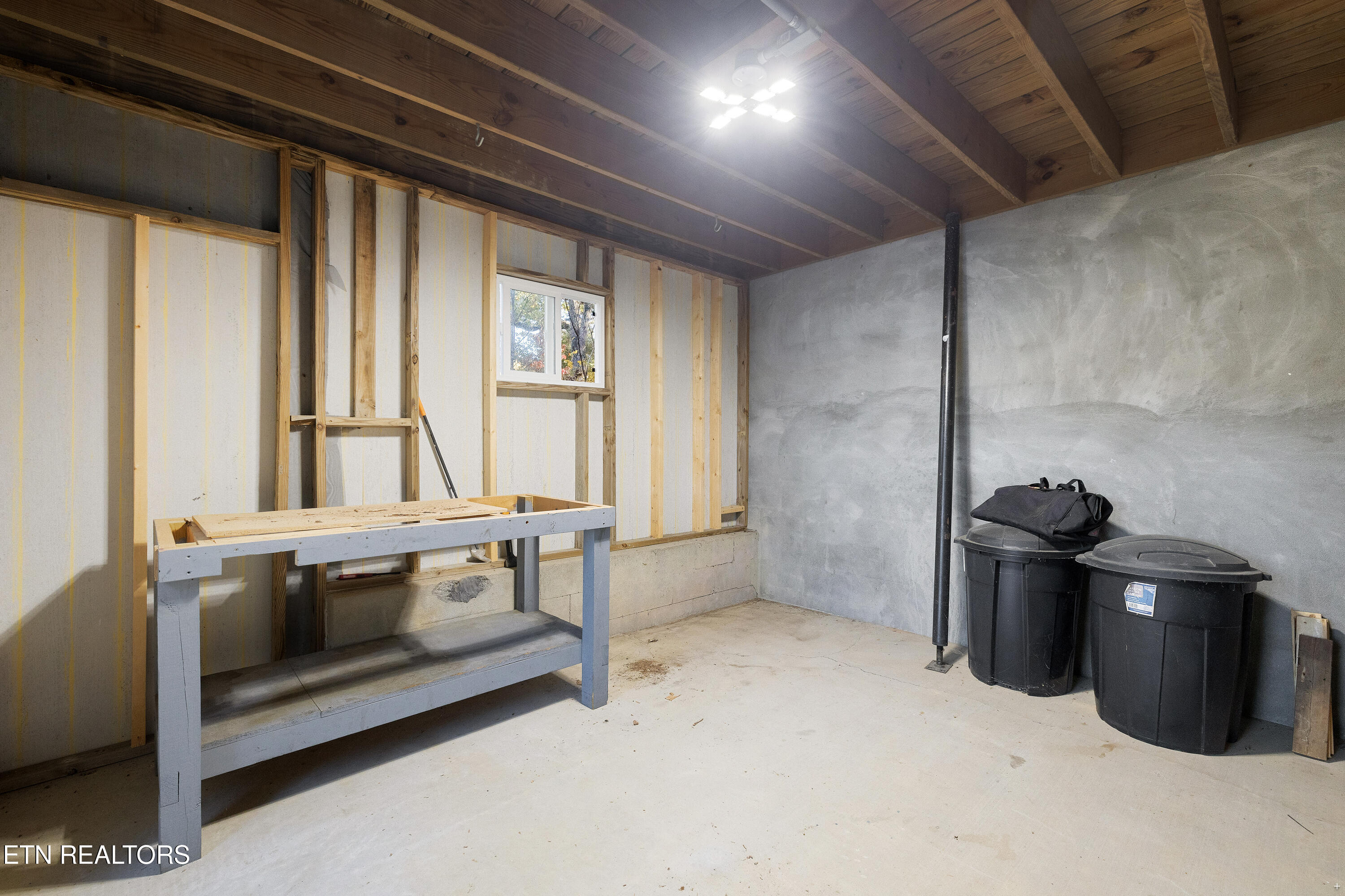 236 Norris Shores Lane Sharps Chapel TN 37866