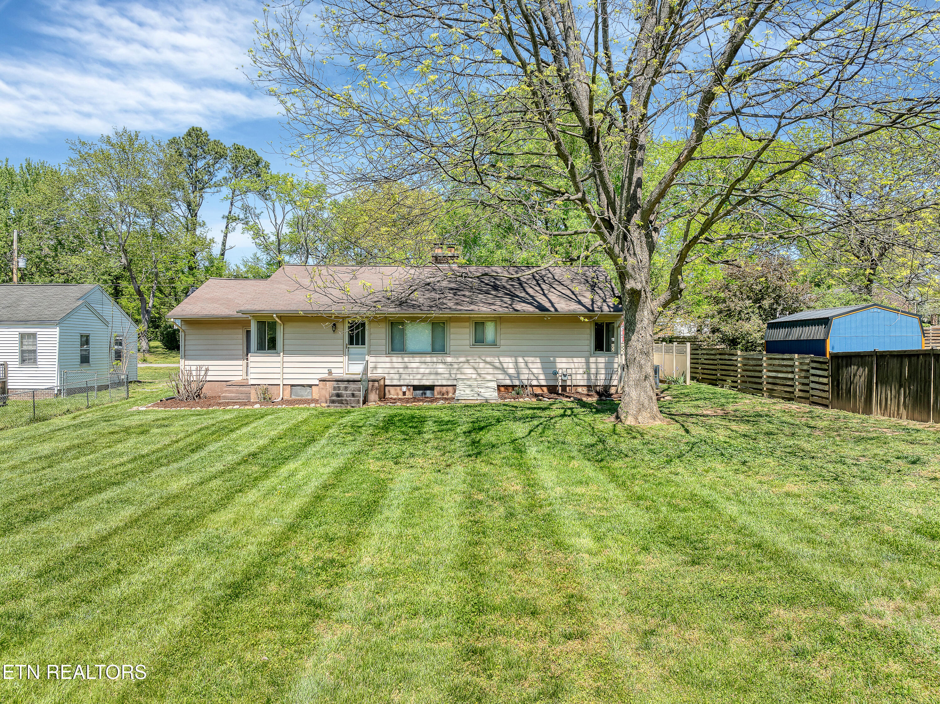 421 Santeetlah Street Maryville TN 37801