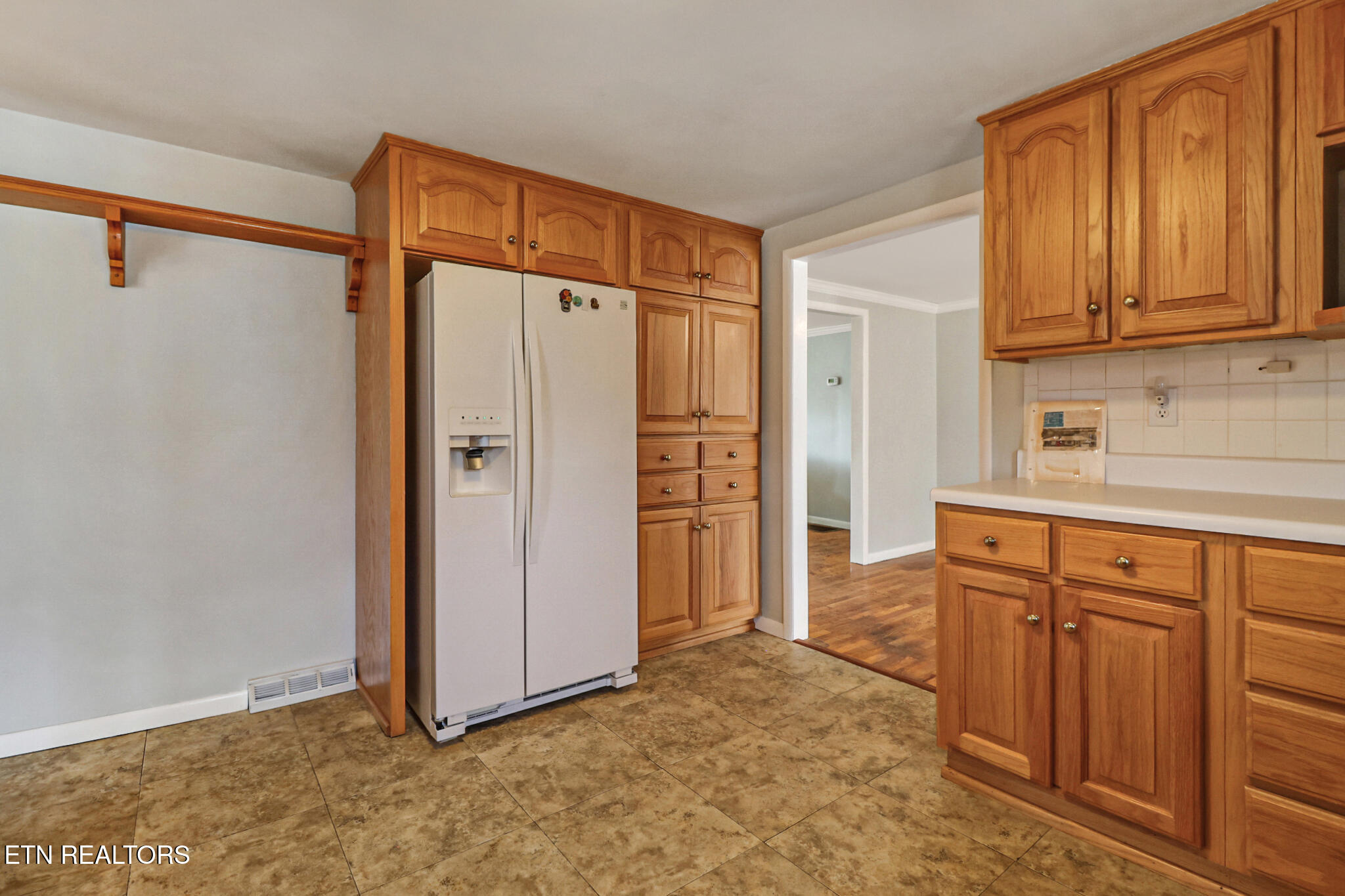 270 Hugh Jones Road Sunbright TN 37872