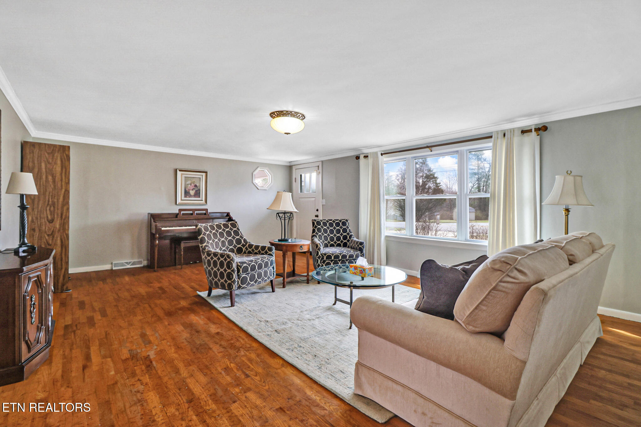 270 Hugh Jones Road Sunbright TN 37872