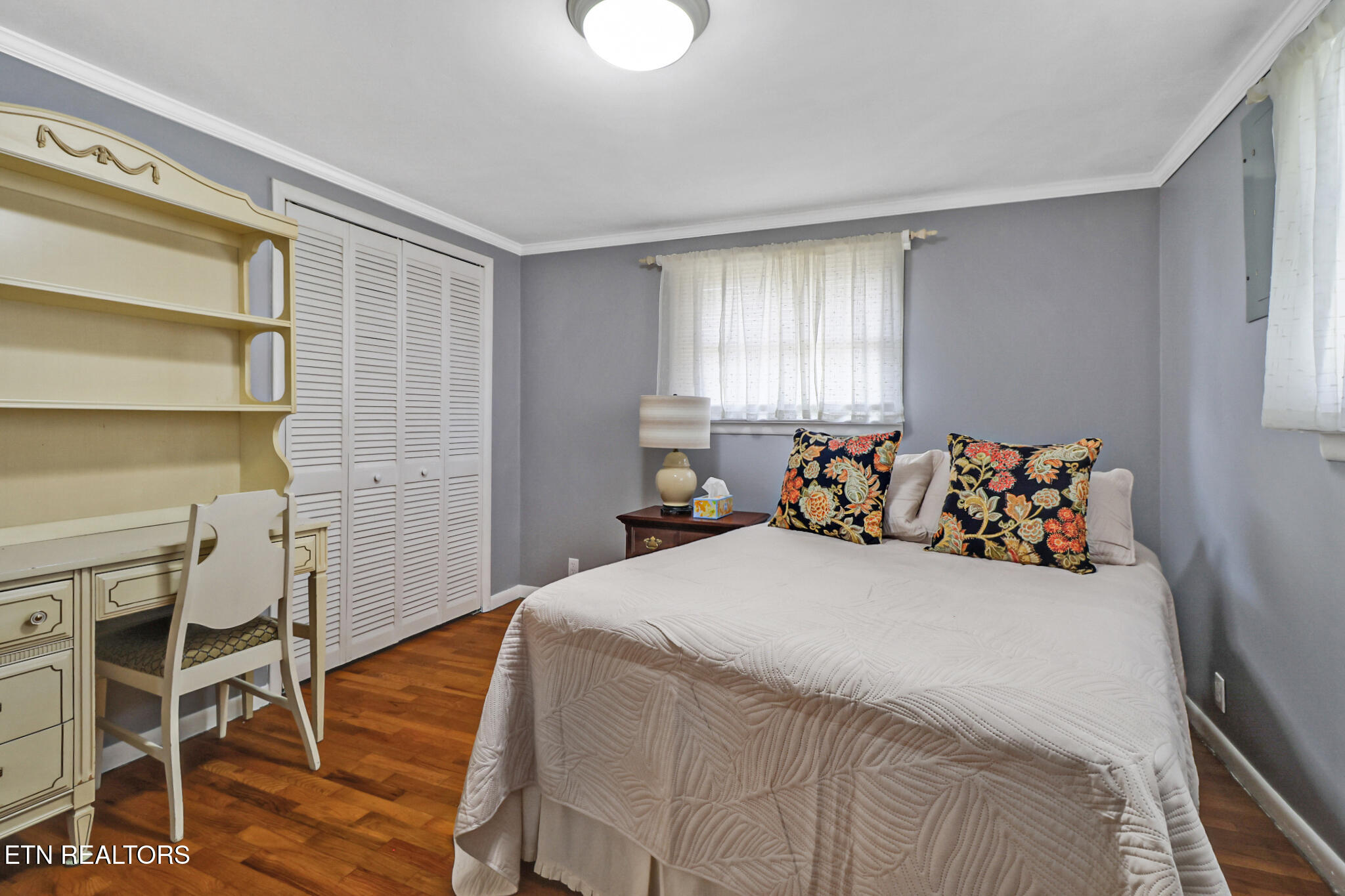 270 Hugh Jones Road Sunbright TN 37872