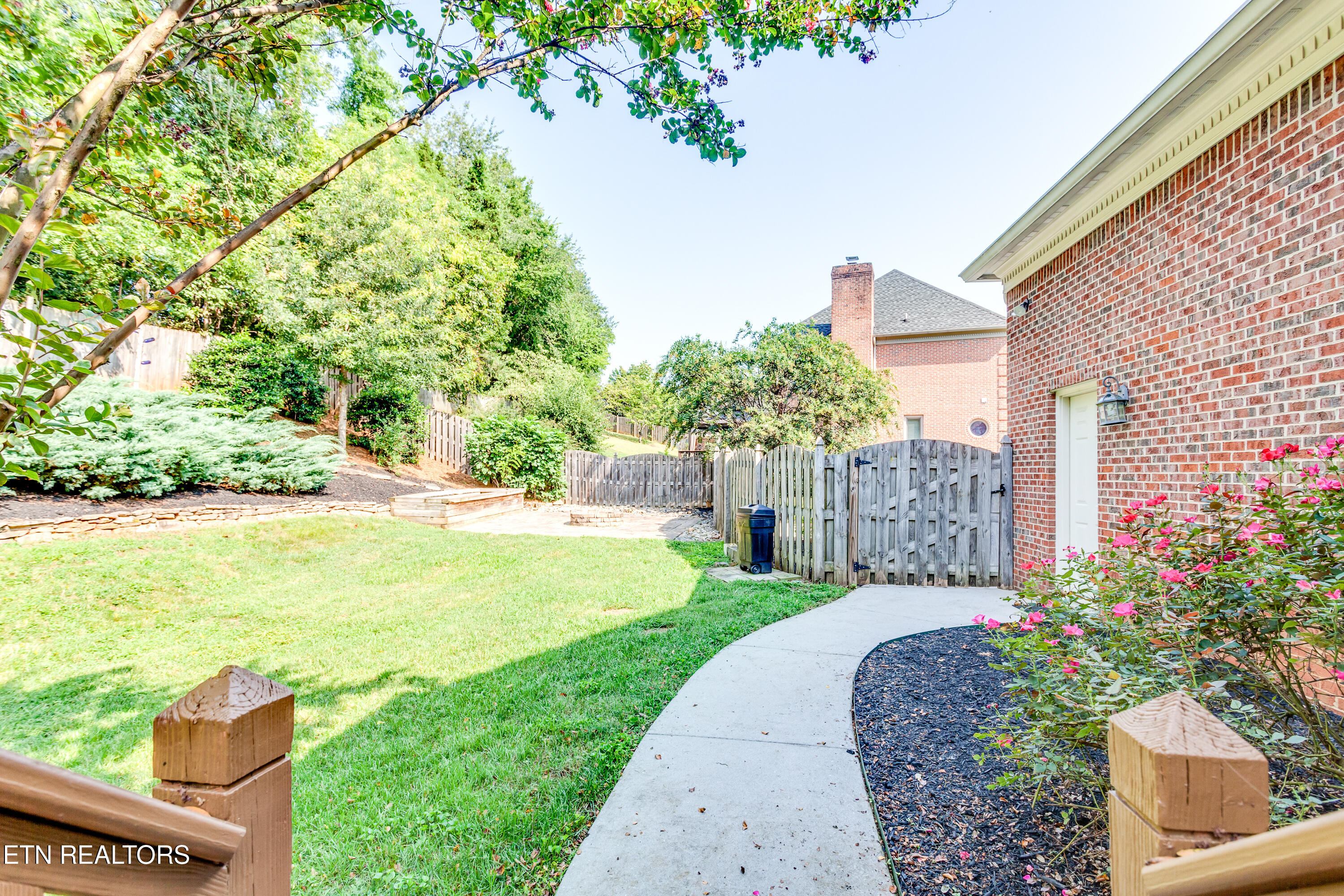 624 Sedgley Drive Knoxville TN 37922
