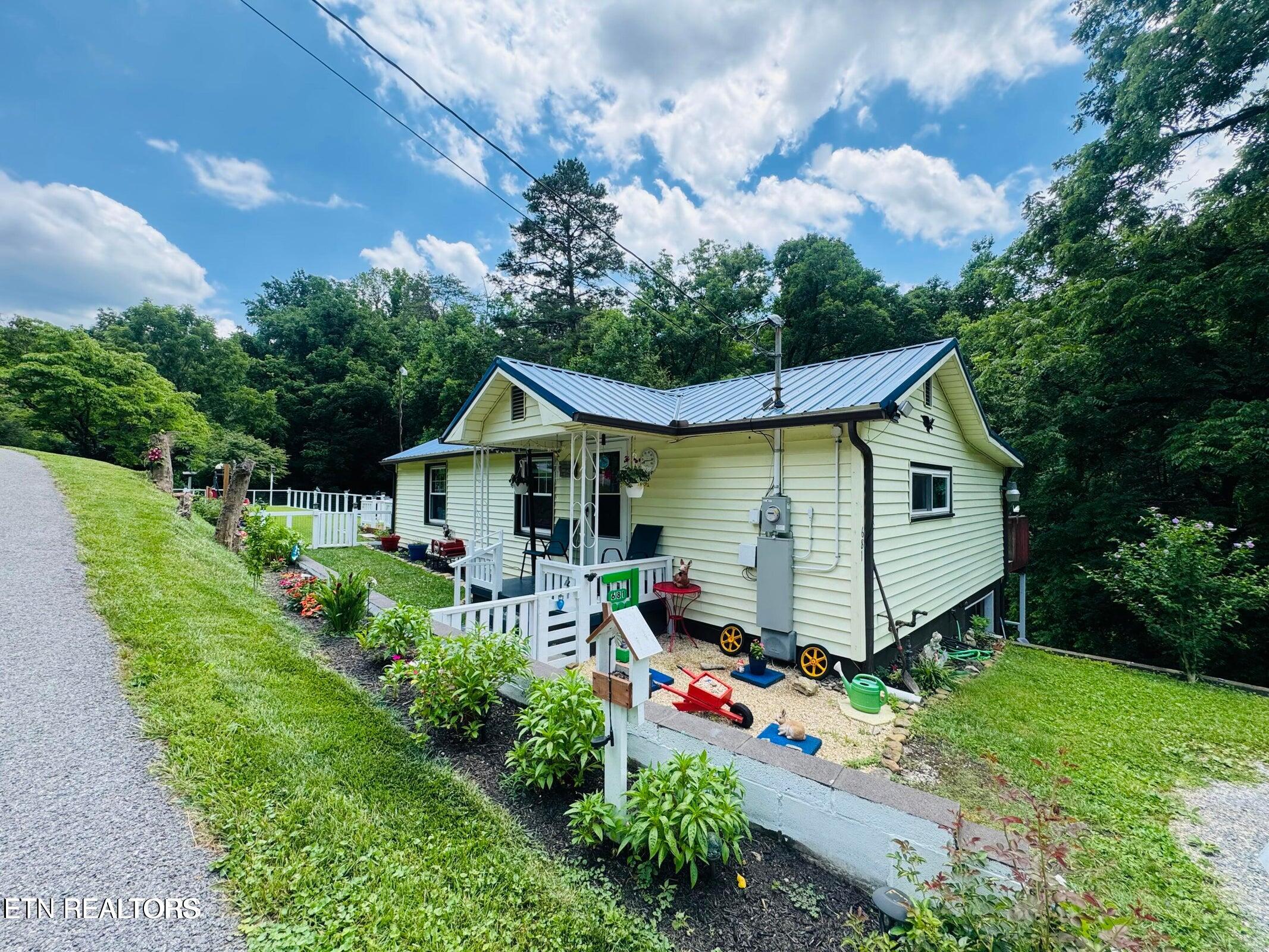681 Island Cove Road Rocky Top TN 37769