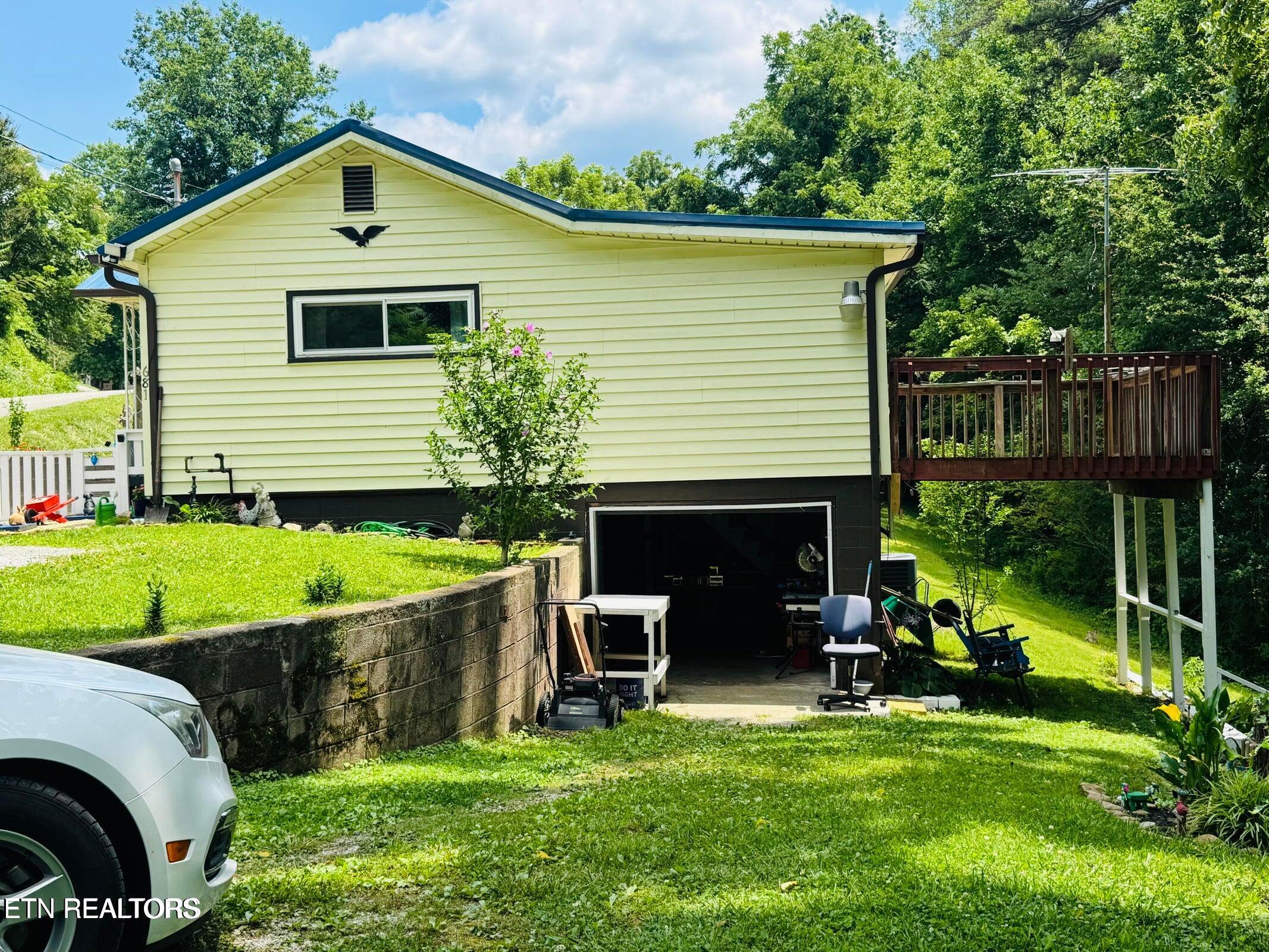 681 Island Cove Road Rocky Top TN 37769