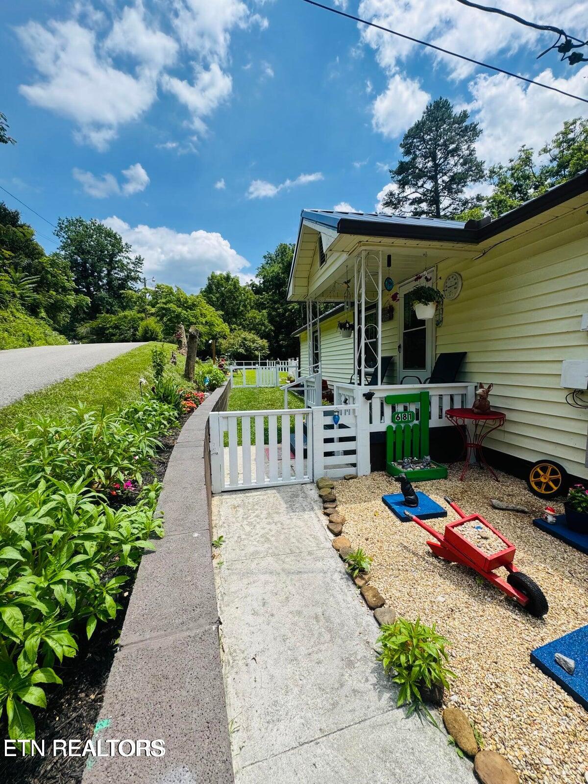 681 Island Cove Road Rocky Top TN 37769