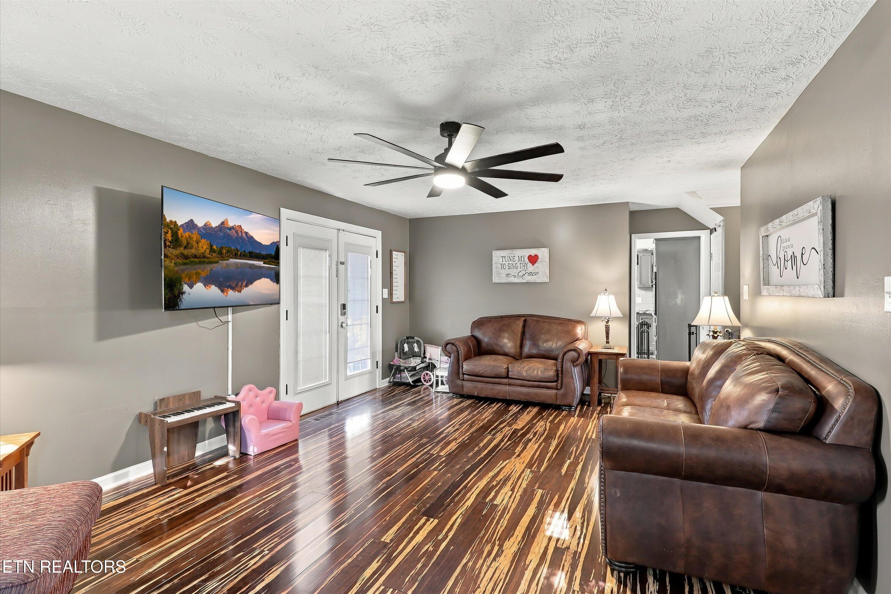 2820 Pebblestone Lane Knoxville TN 37938