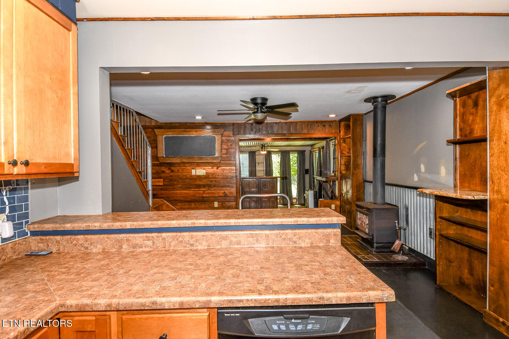 1042 Old Oliver Road Walland TN 37886