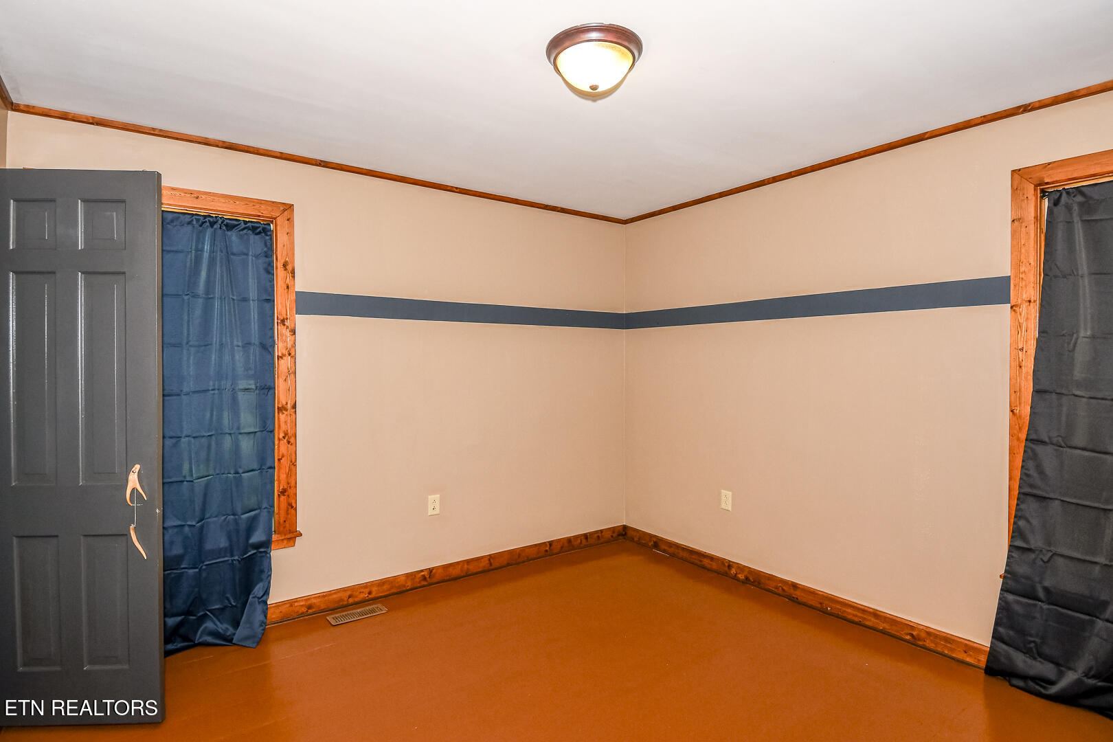 1042 Old Oliver Road Walland TN 37886