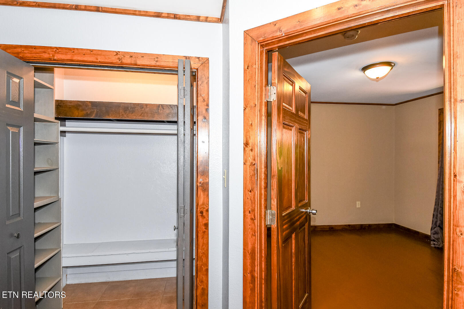 1042 Old Oliver Road Walland TN 37886