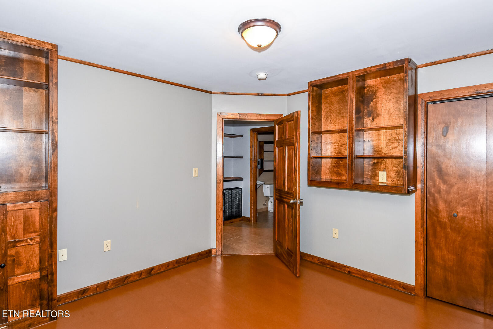 1042 Old Oliver Road Walland TN 37886