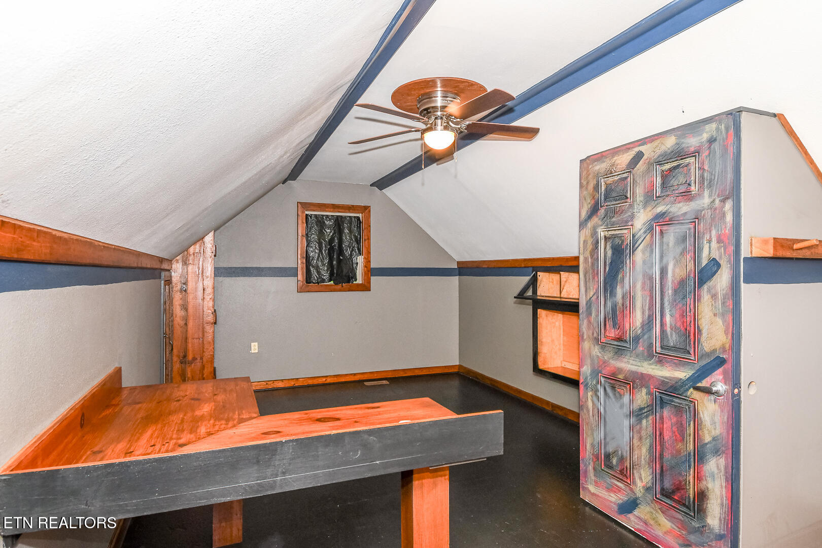 1042 Old Oliver Road Walland TN 37886