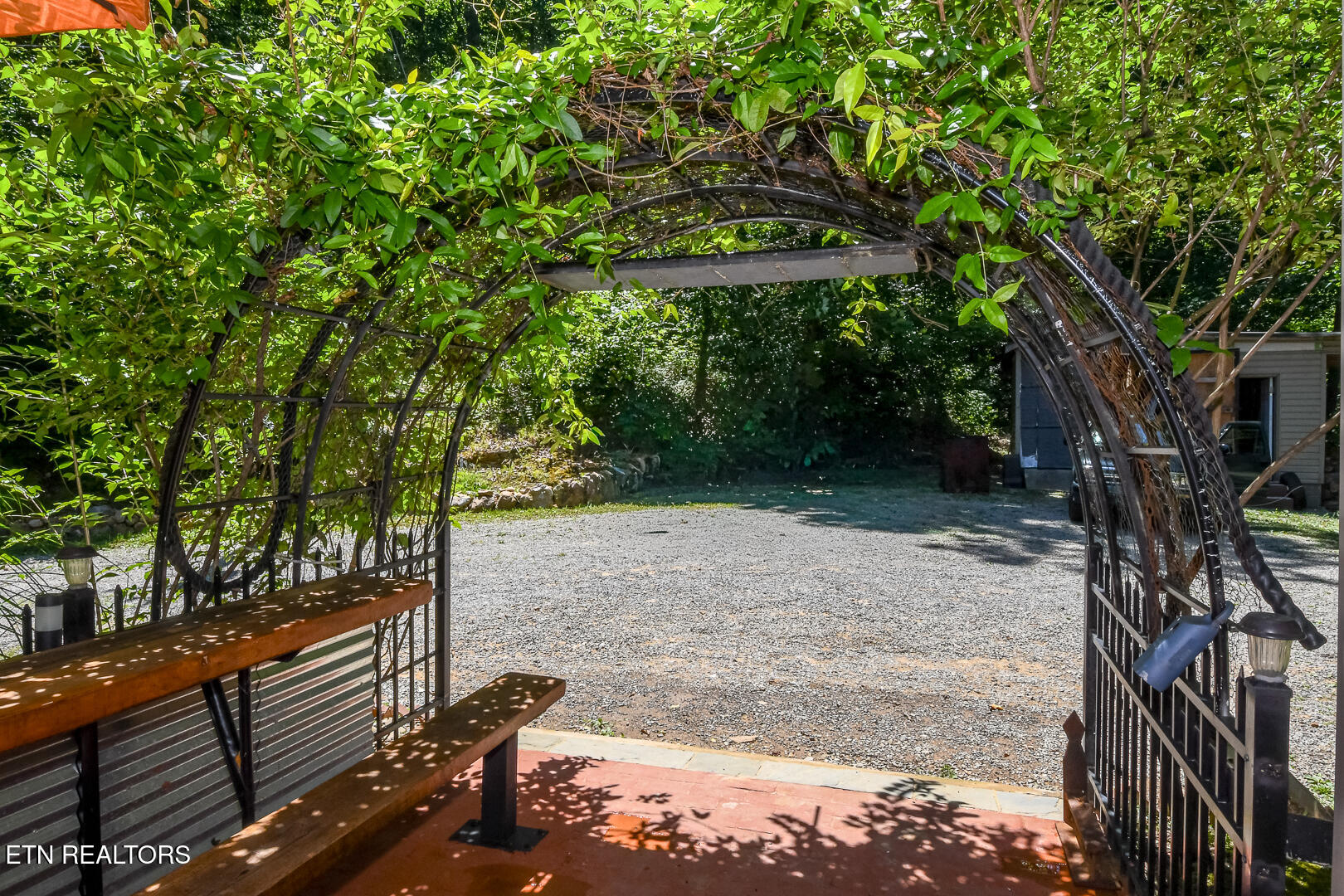 1042 Old Oliver Road Walland TN 37886