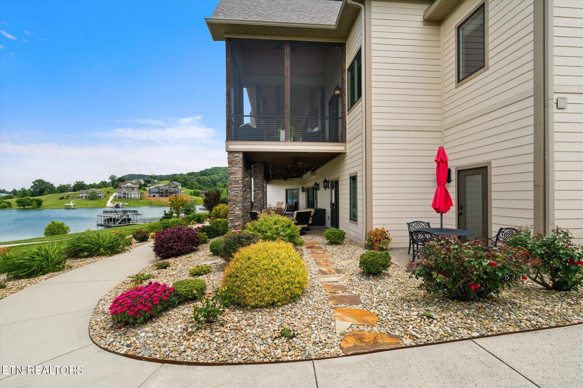 200 Shainas Place Sharps Chapel TN 37866